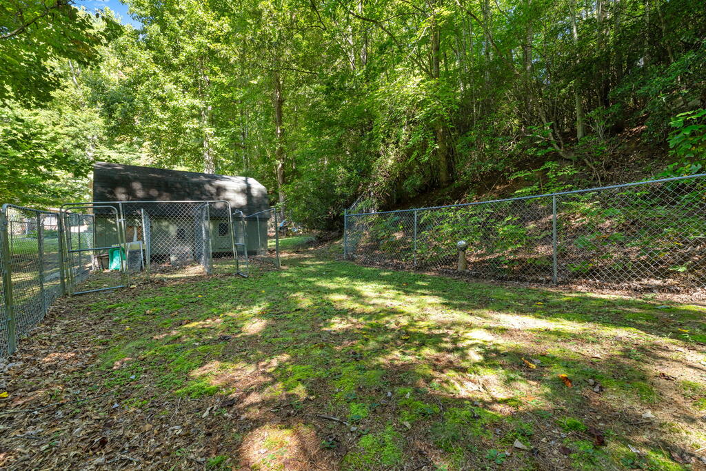 115 Autry Road