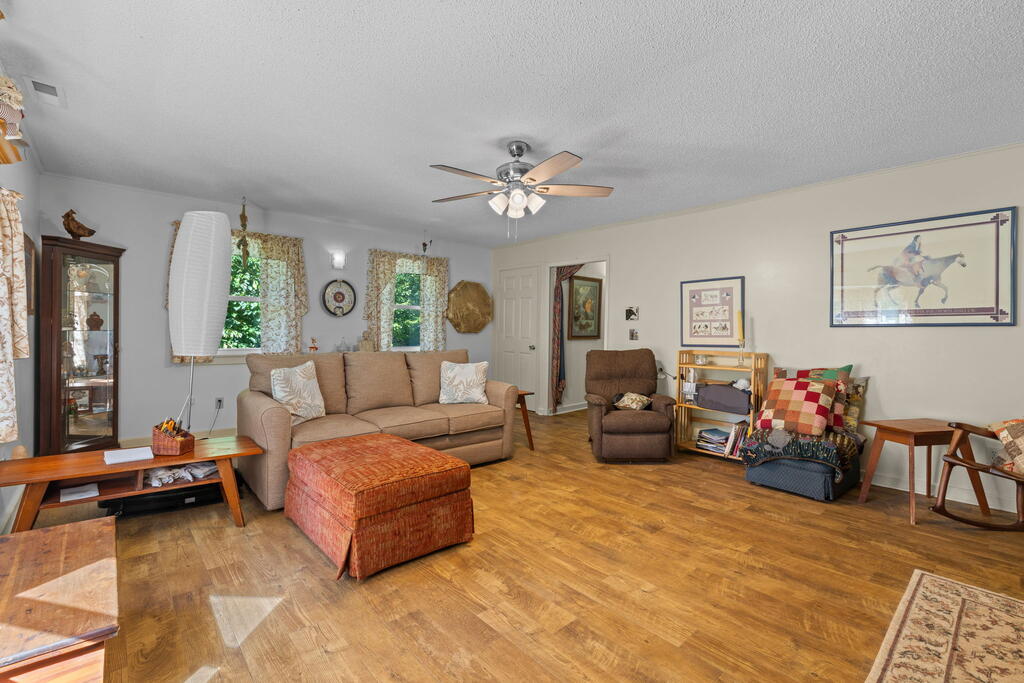115 Autry Road