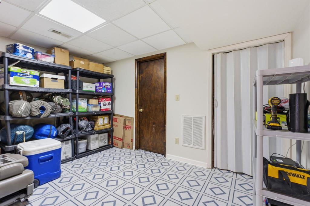 1006 Patton Rd.