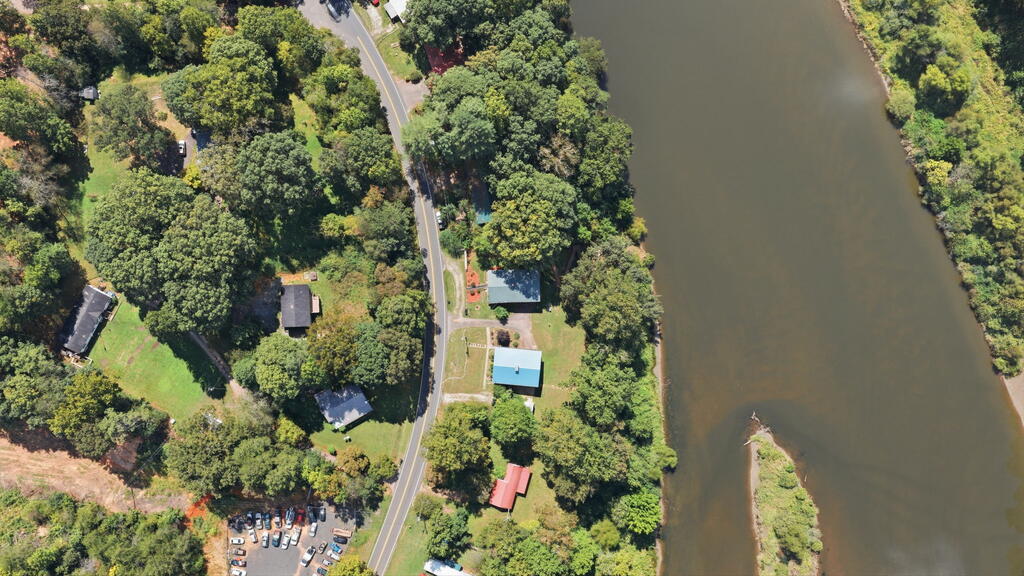 1400 Lake Emory