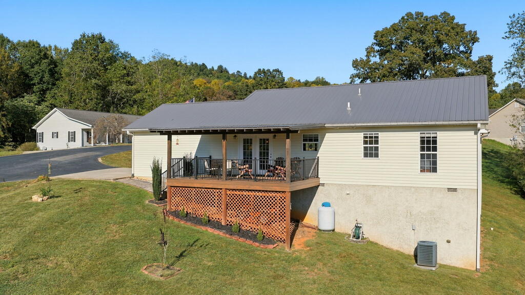 162 Gibson Cove Estates Drive