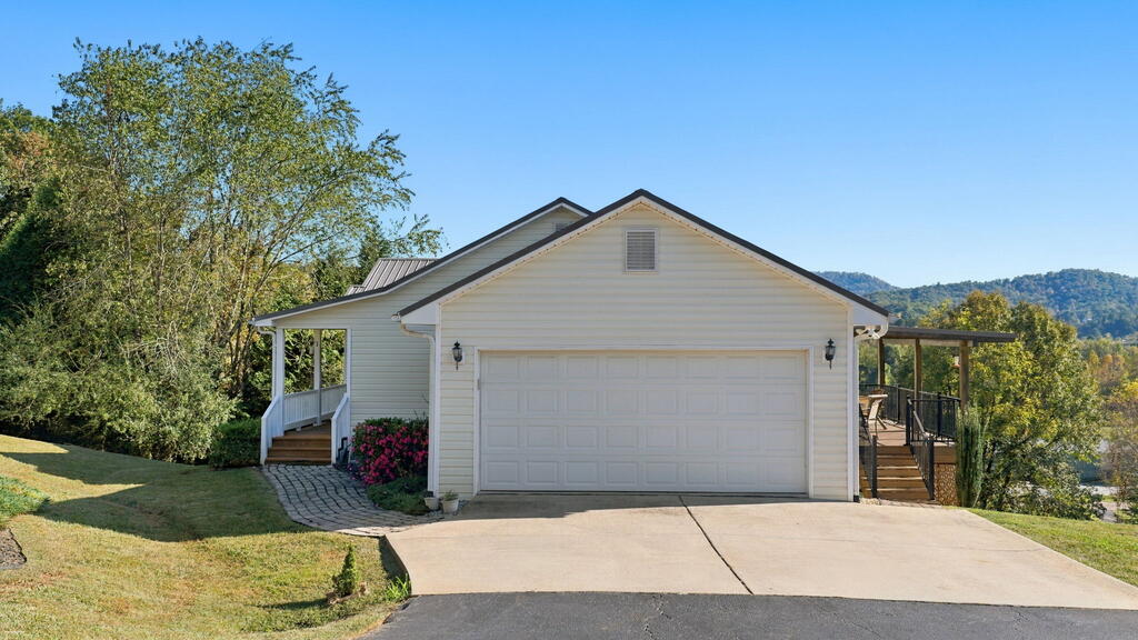 162 Gibson Cove Estates Drive