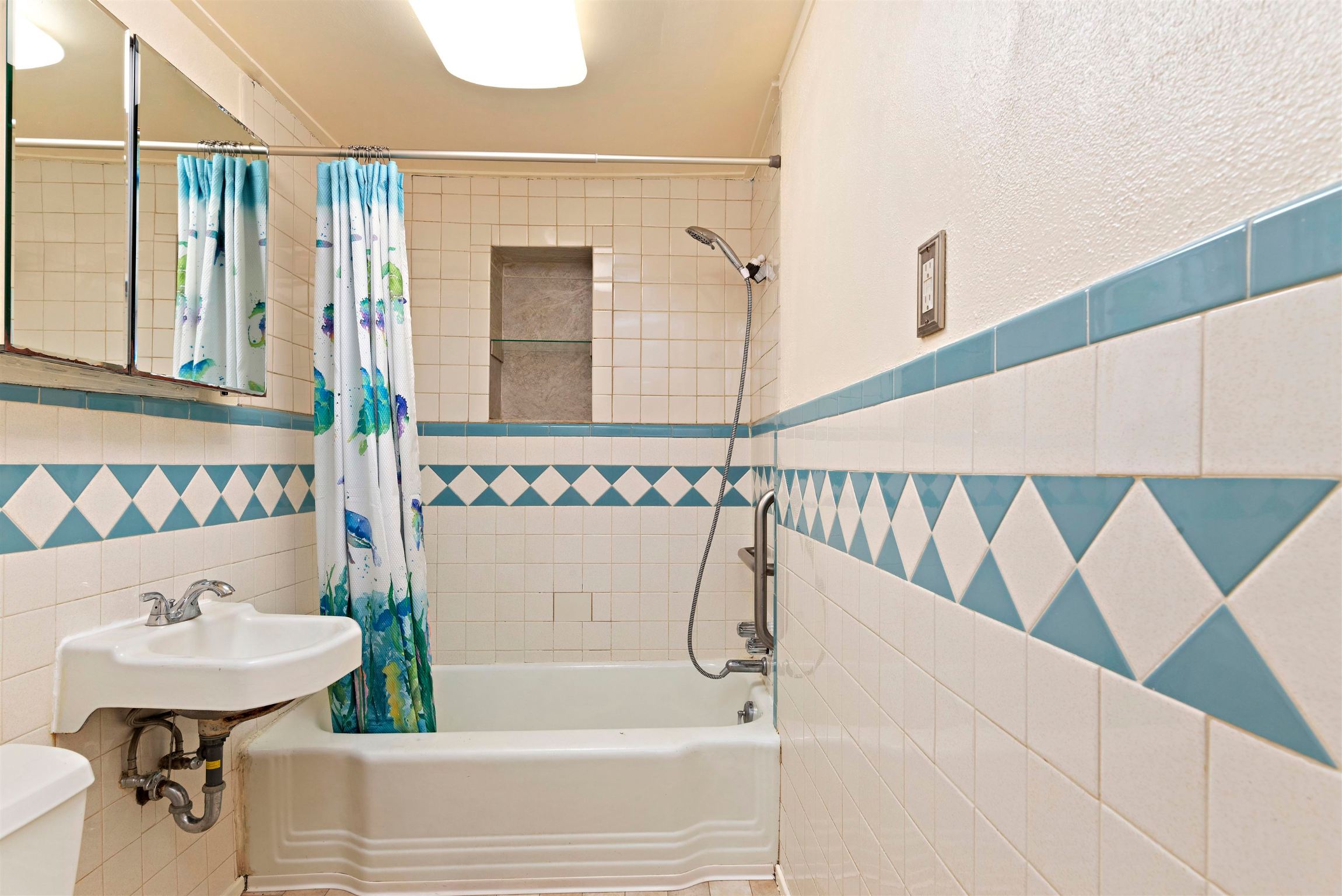 449 A Riverside Drive