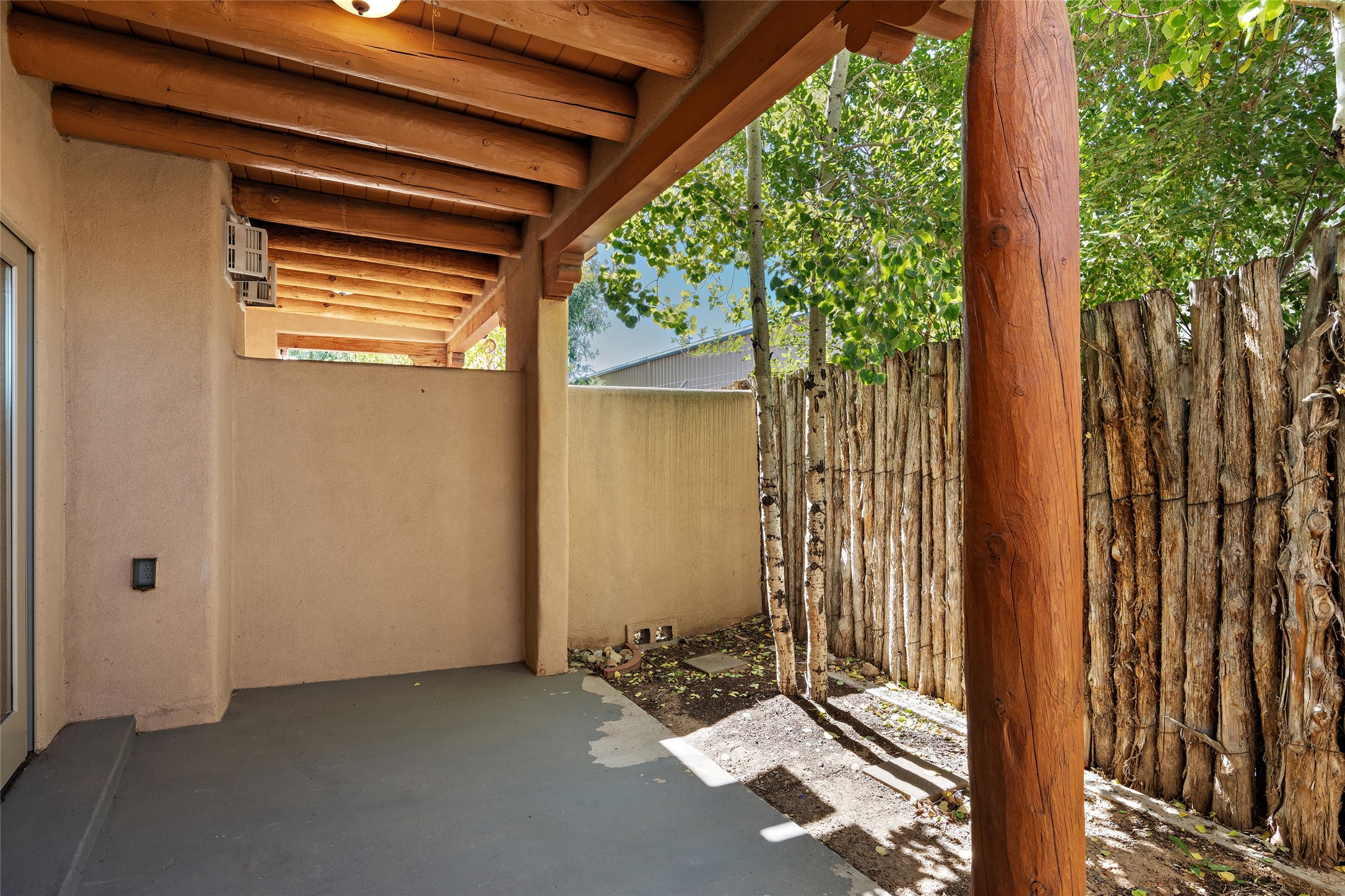 601 W San Mateo Unit: 194