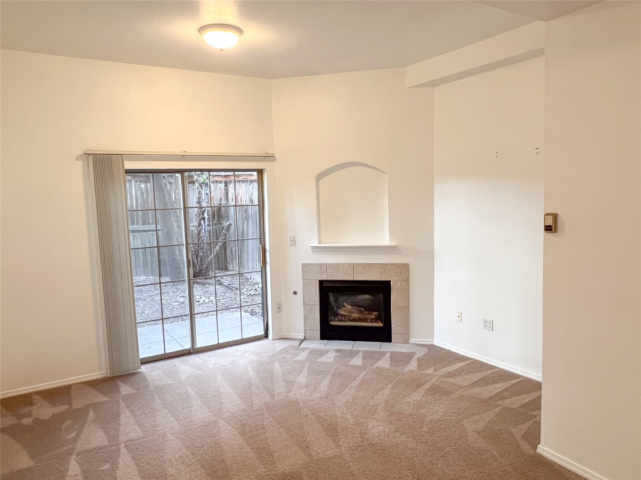 72 Loma Vista