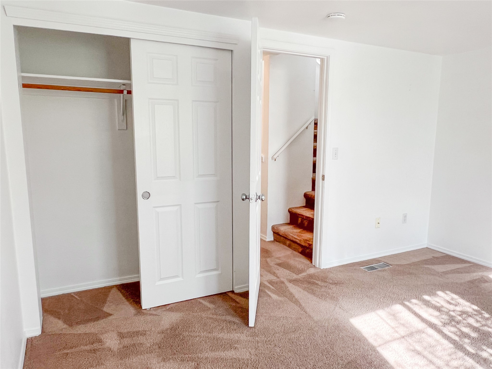 72 Loma Vista