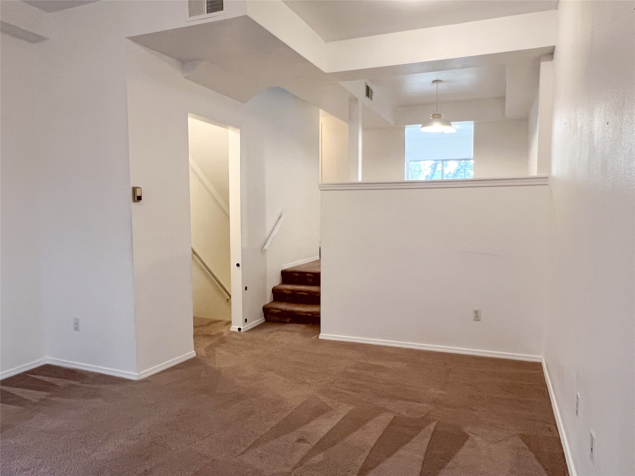 72 Loma Vista