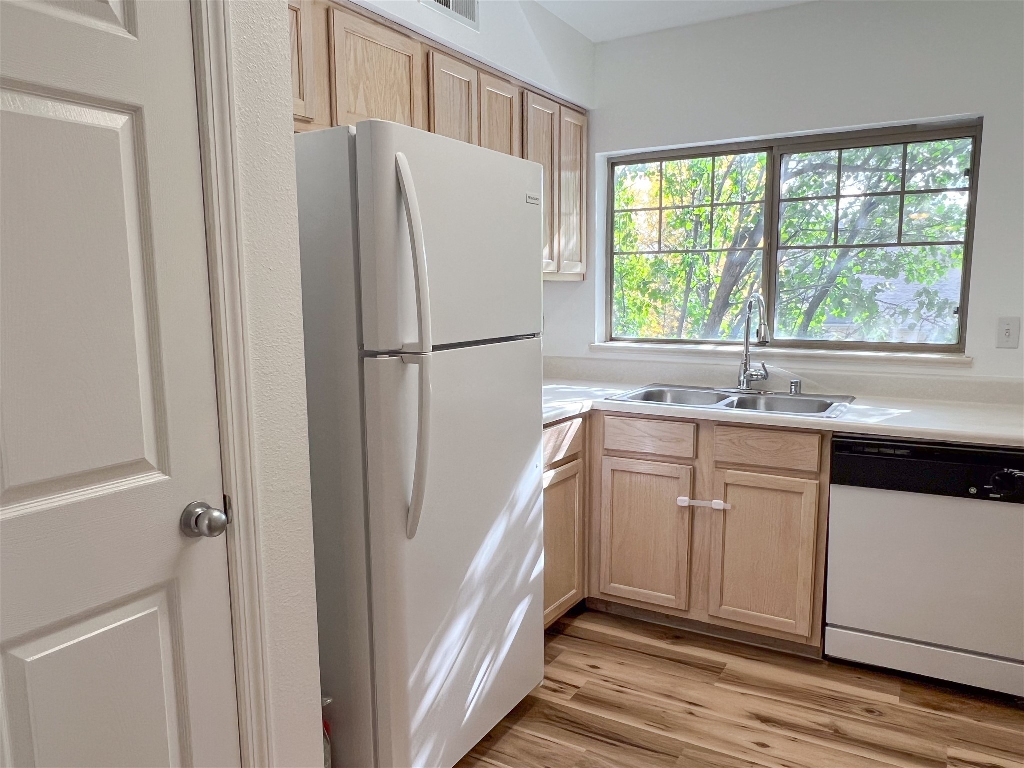 72 Loma Vista