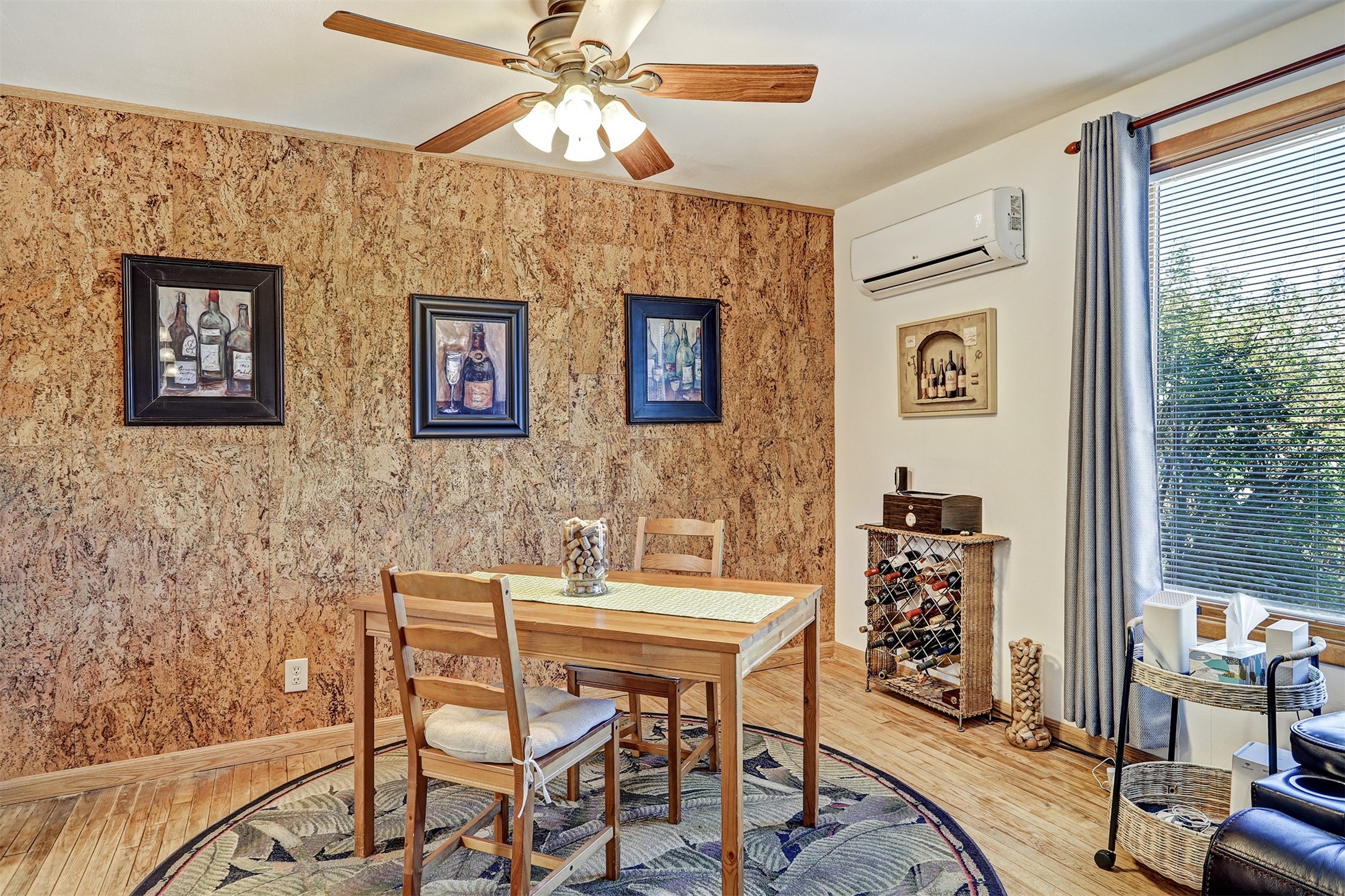 4245 Ridgeway Drive A