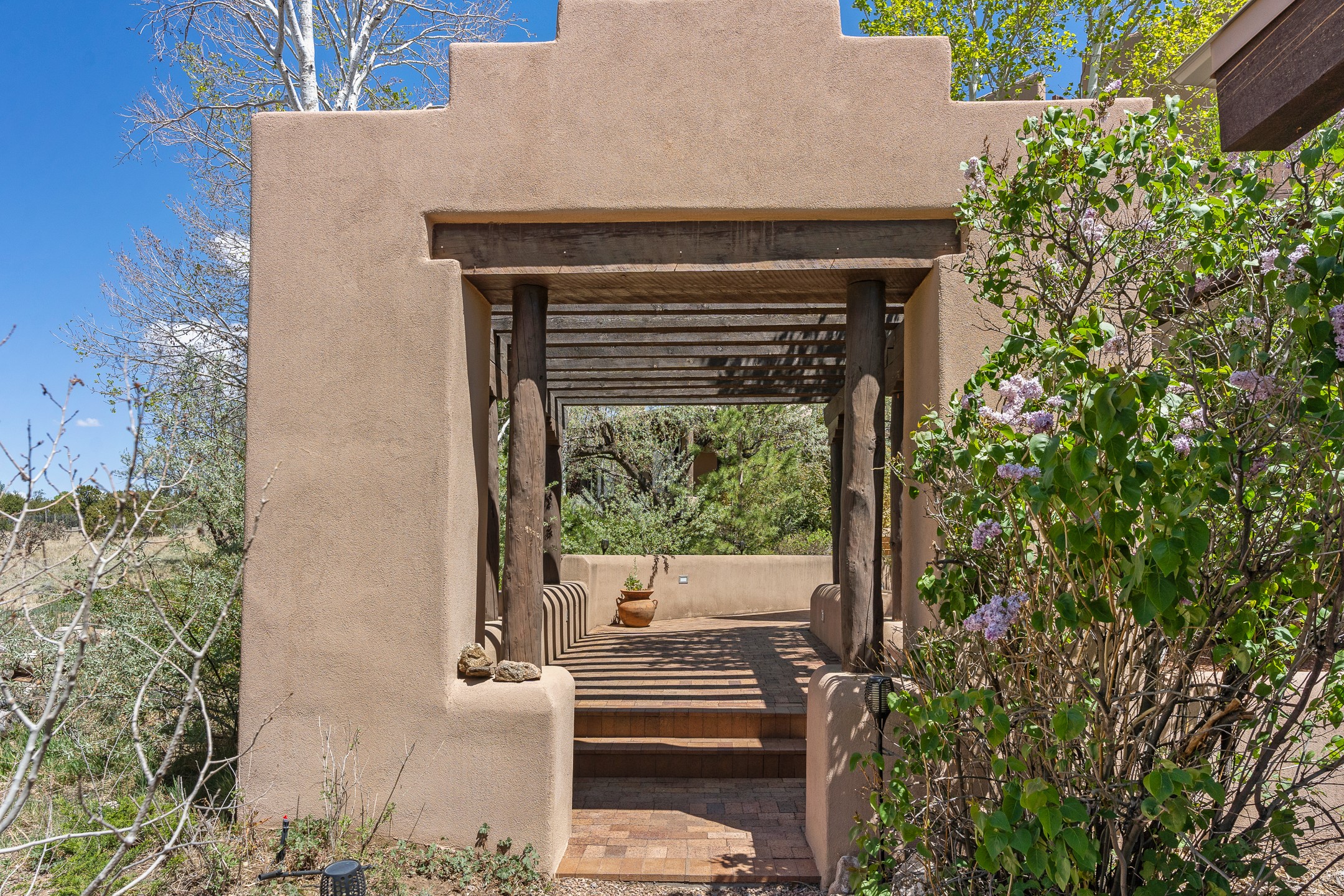 172 Vaquero Road