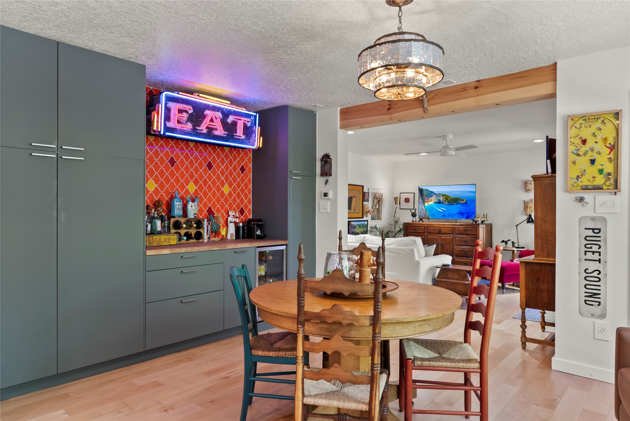 1009 Velarde Road