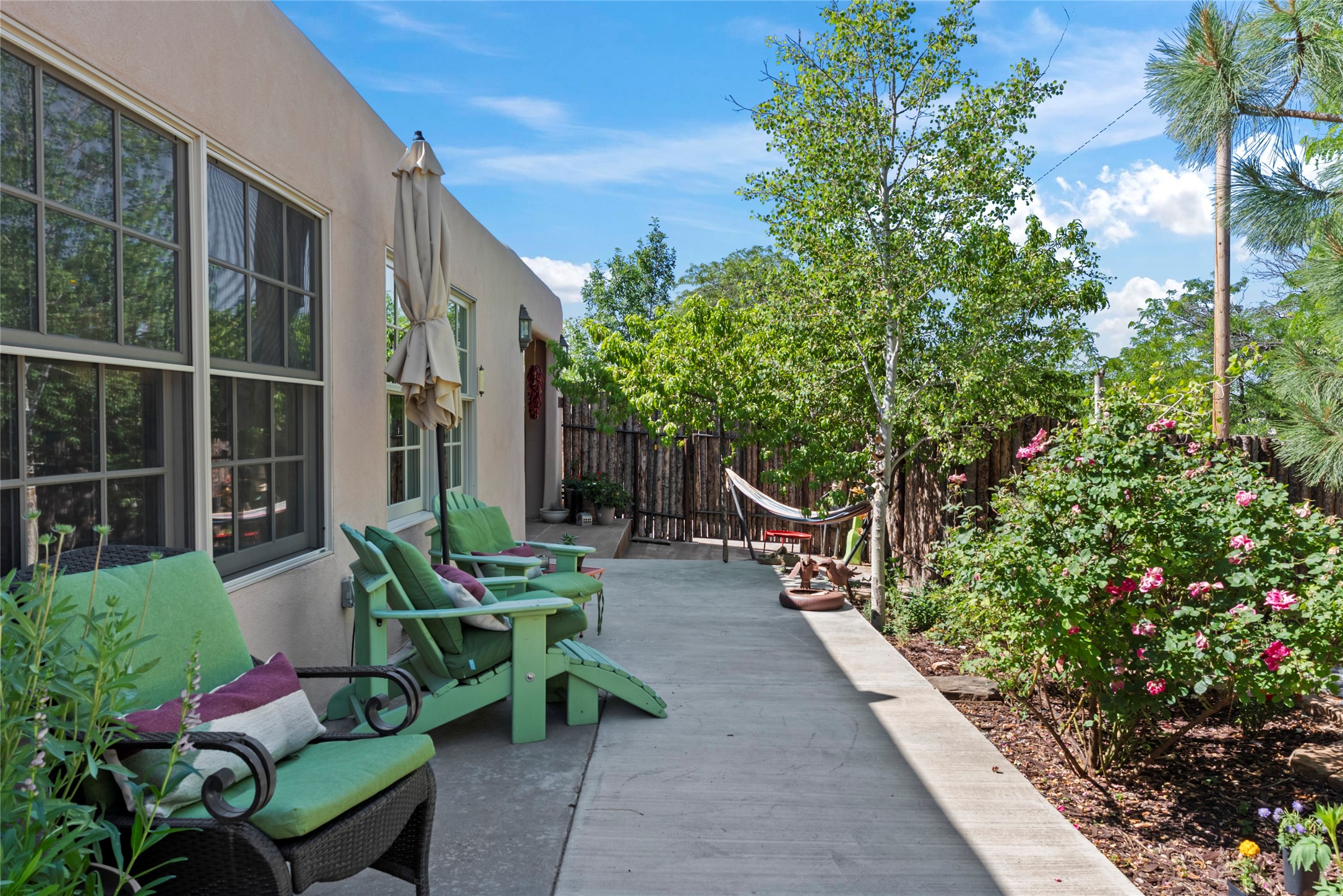 1009 Velarde Road