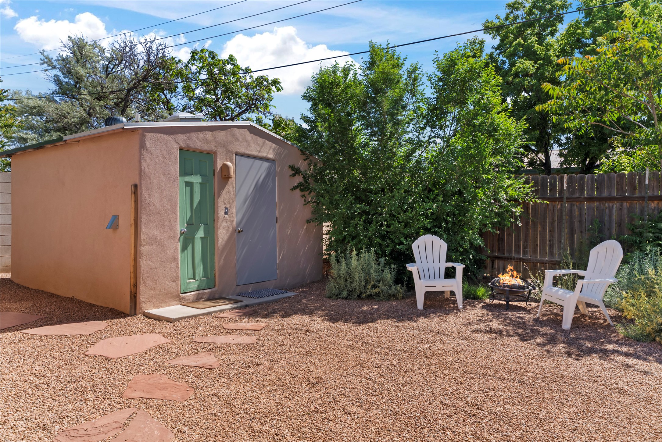 1009 Velarde Road