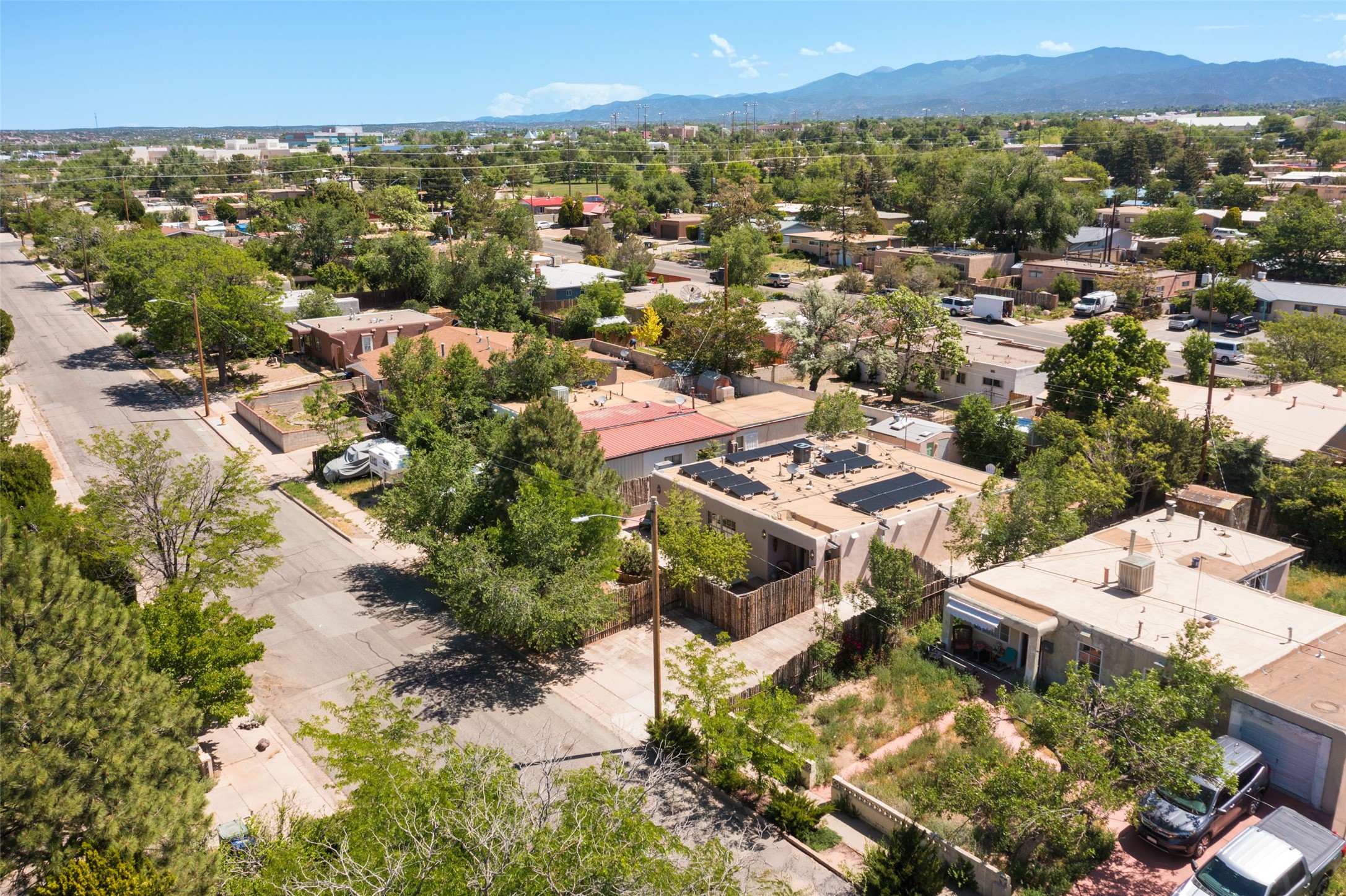 1009 Velarde Road