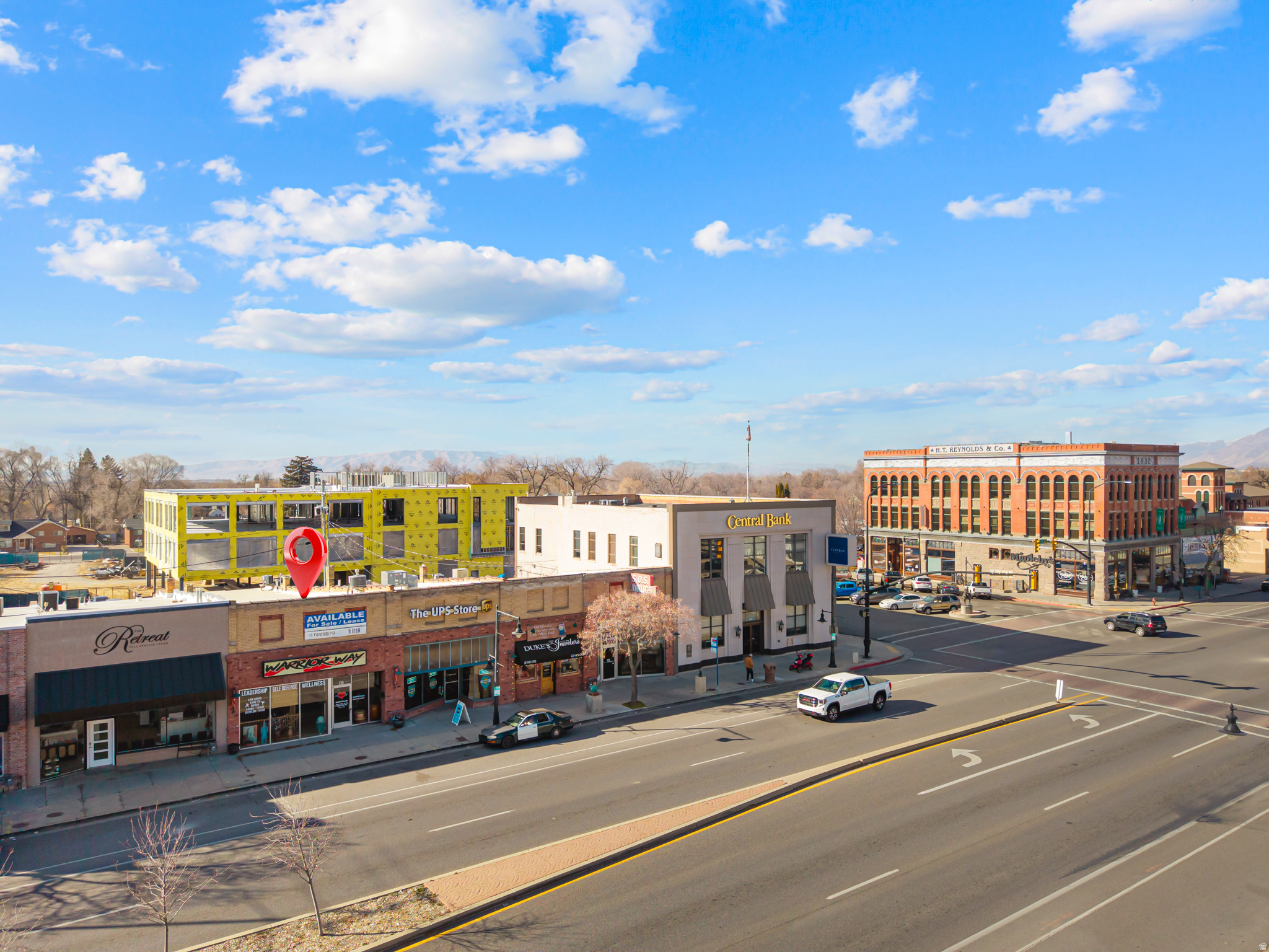 236 S MAIN ST