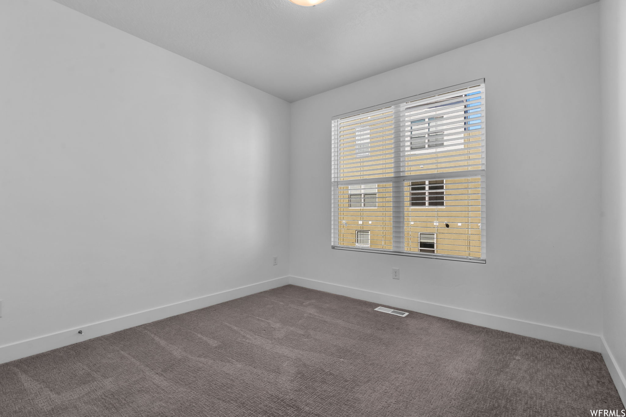 5168 W BLACK TWIG DR