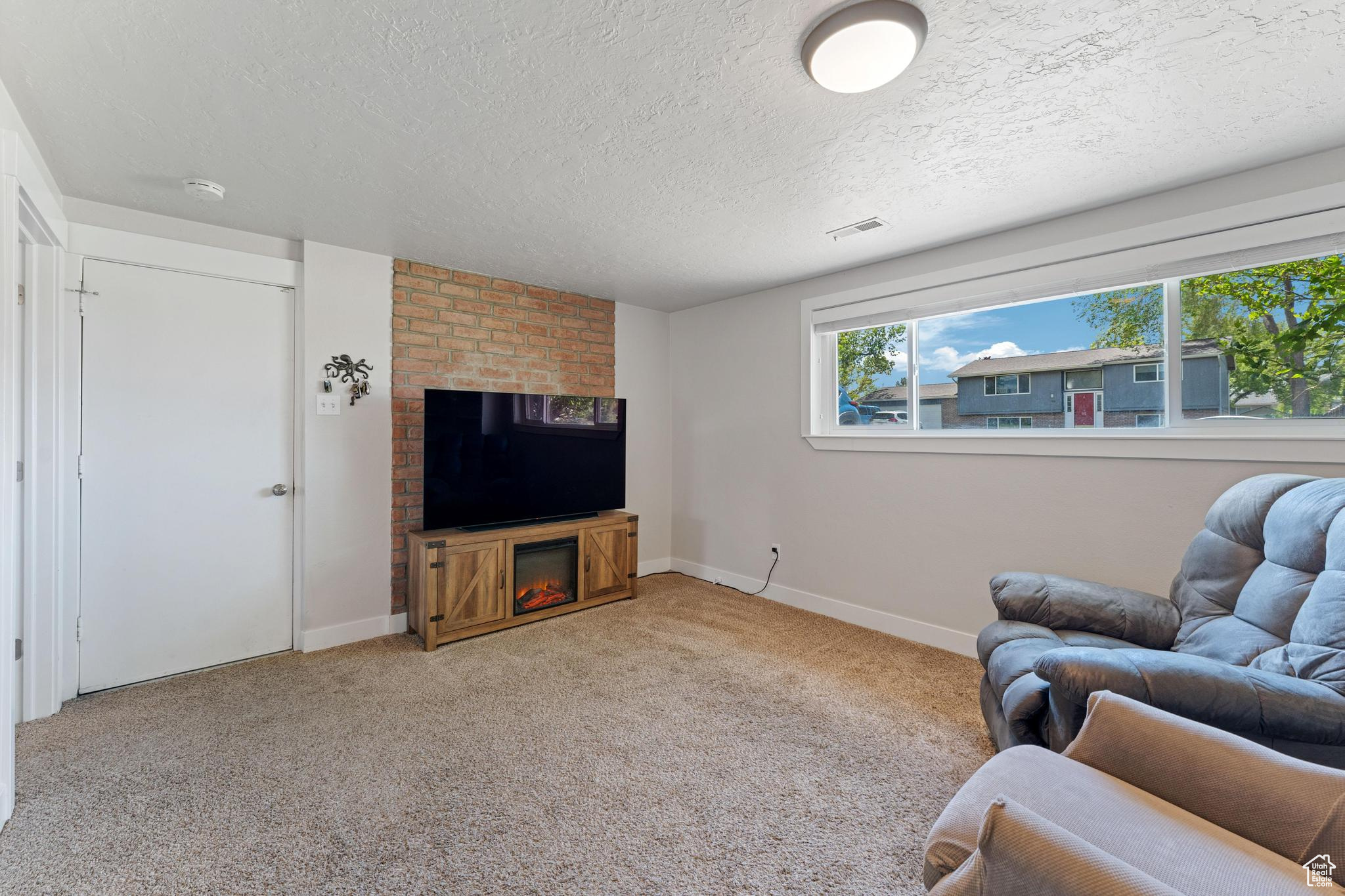1134 W 180 N