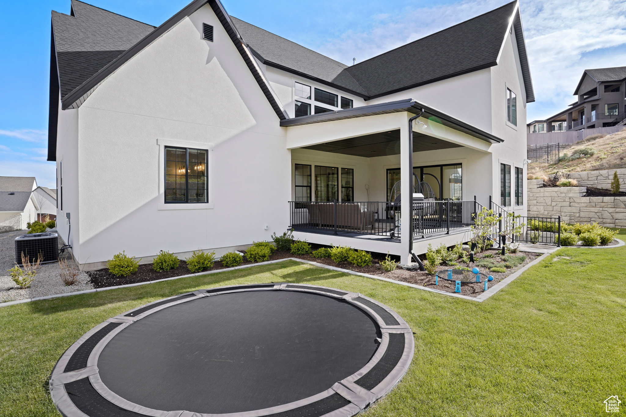1364 W AUTUMN VIEW DR