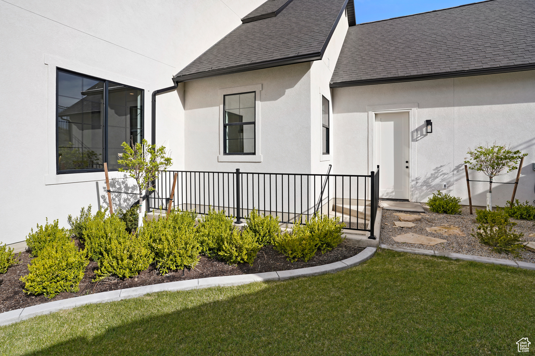 1364 W AUTUMN VIEW DR