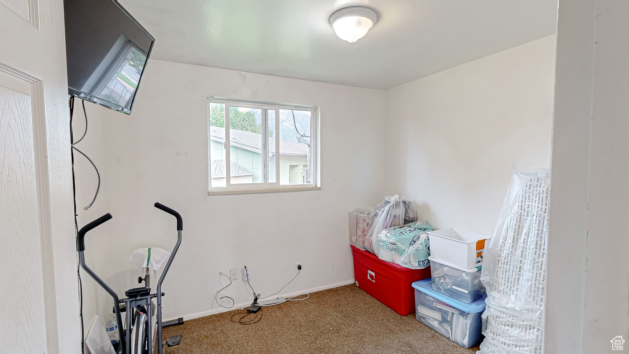 752 W HEATHER LN