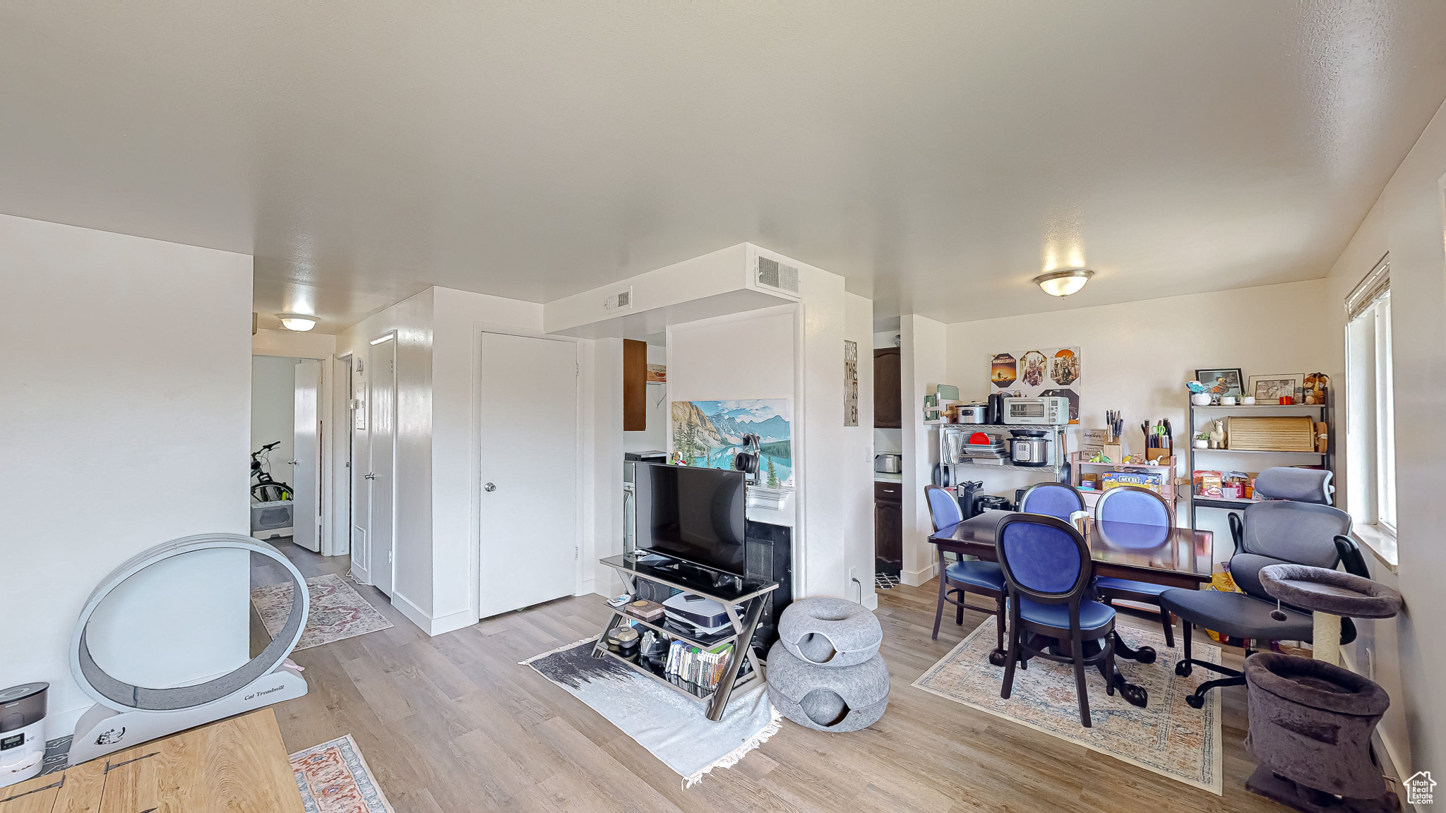 752 W HEATHER LN
