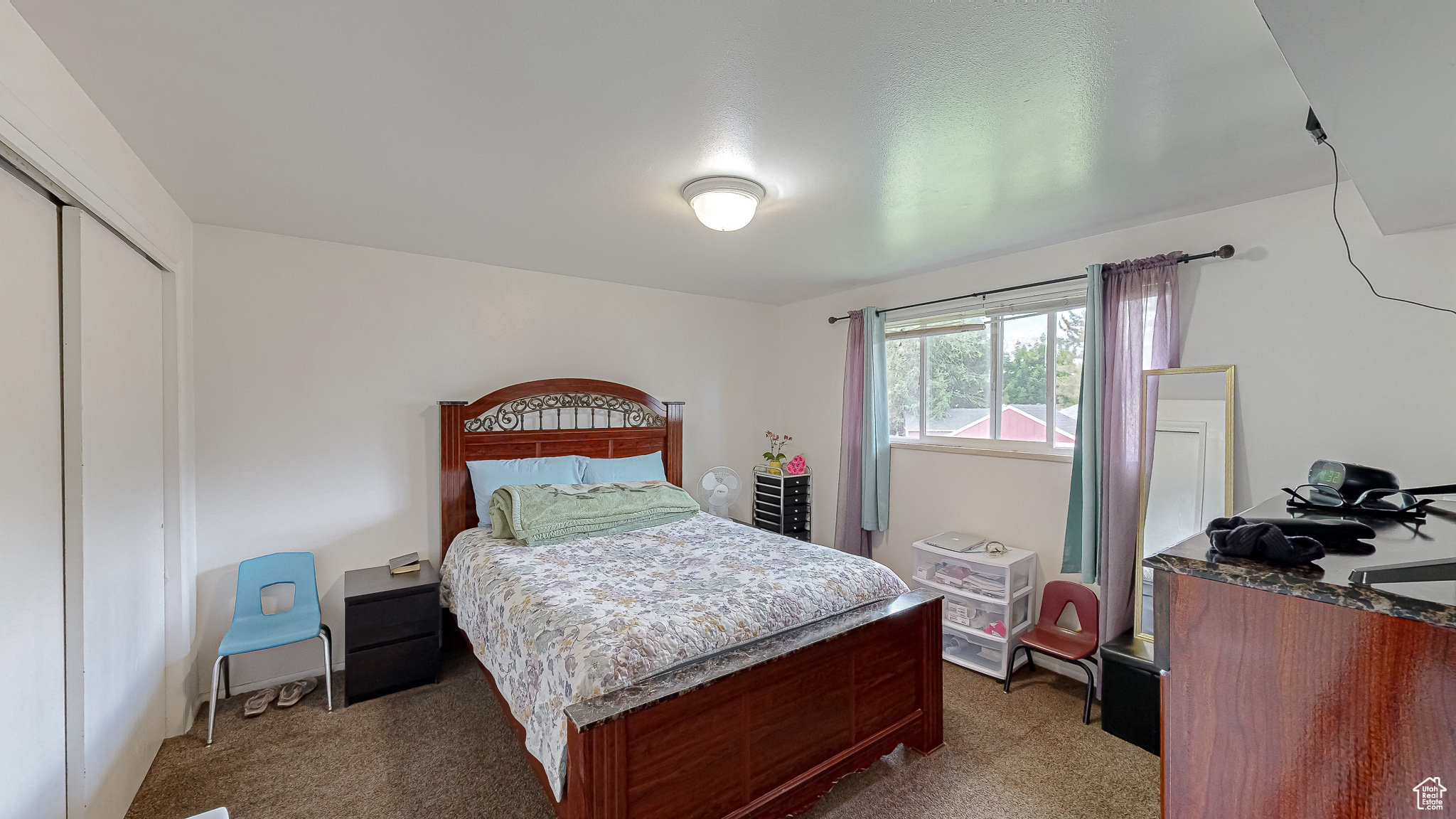 752 W HEATHER LN