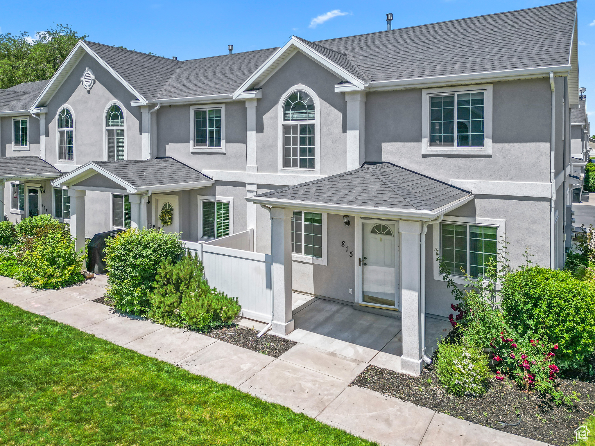 815 W BIG LEAF CT