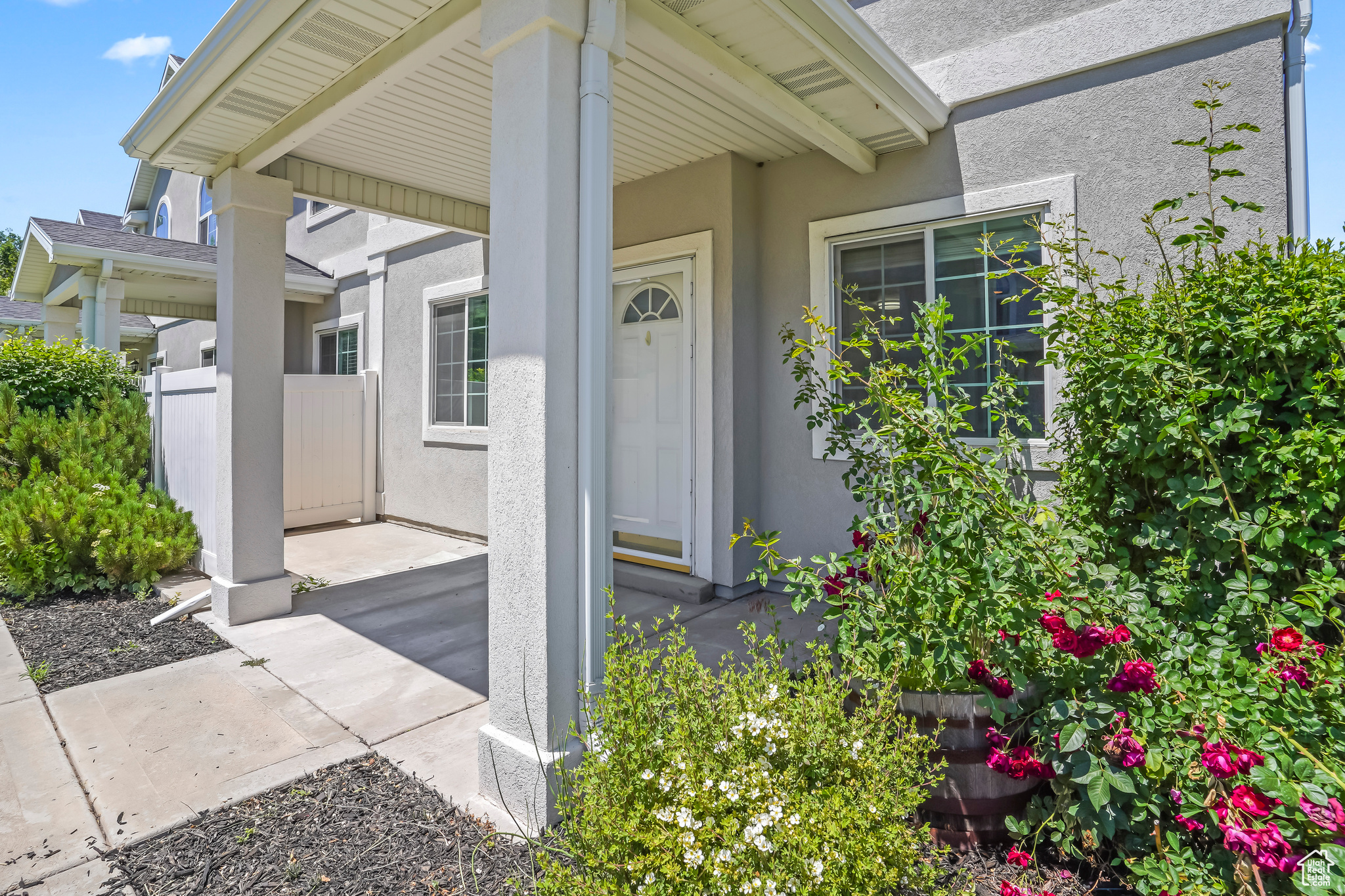 815 W BIG LEAF CT