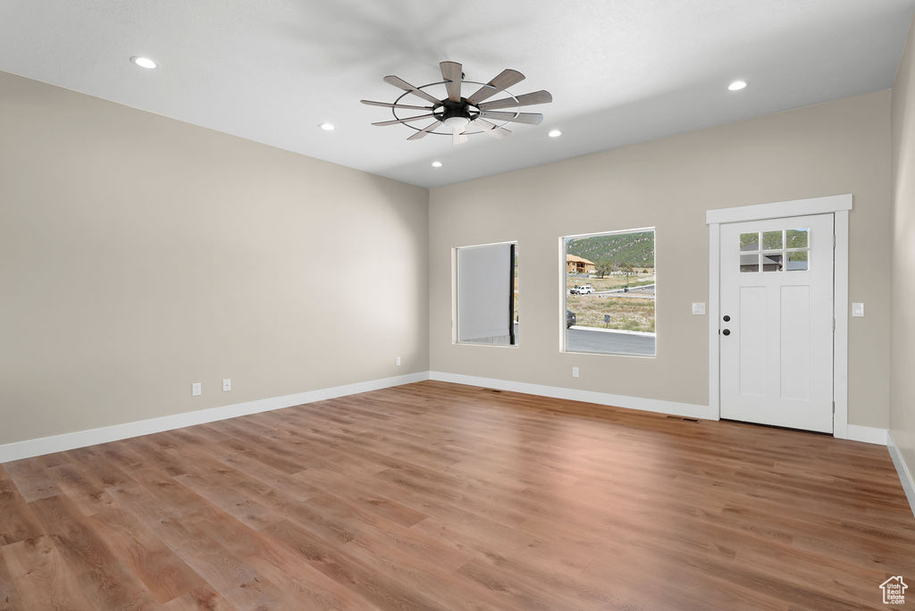 1071 N 580 E