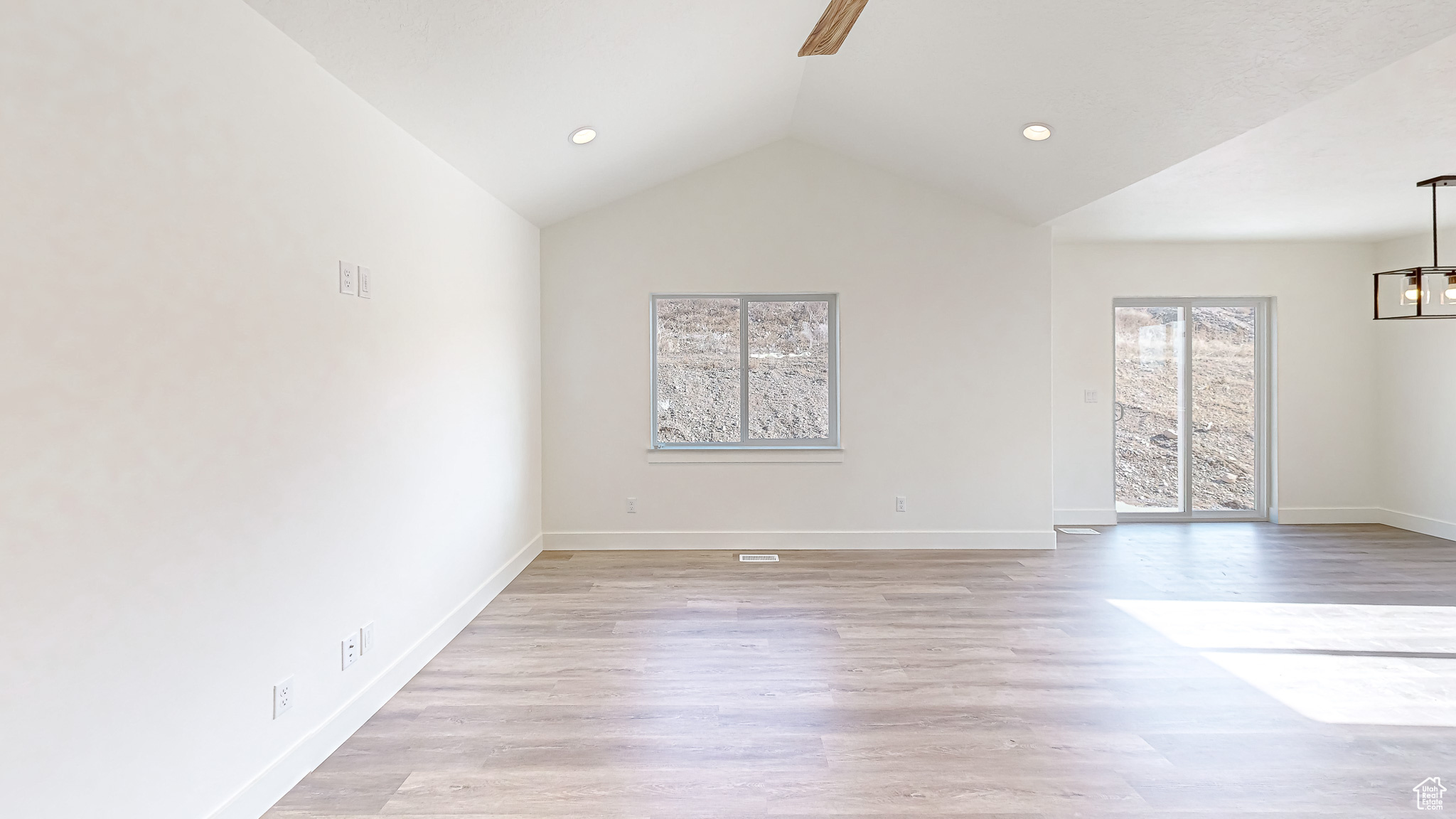 1554 N 300 E #48