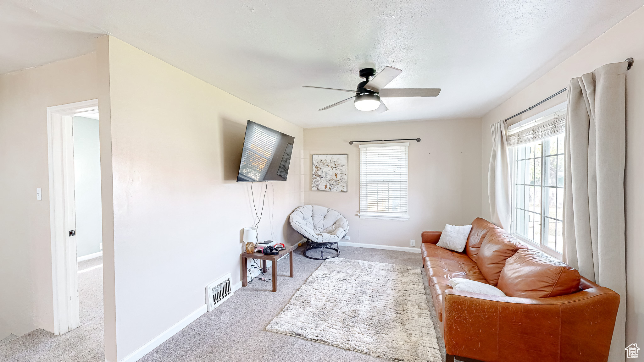 445 BEVERLY AVE