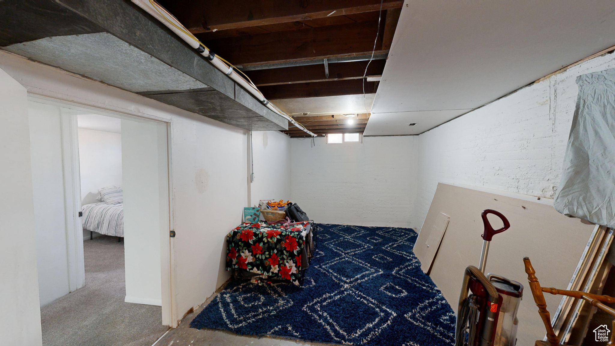445 BEVERLY AVE