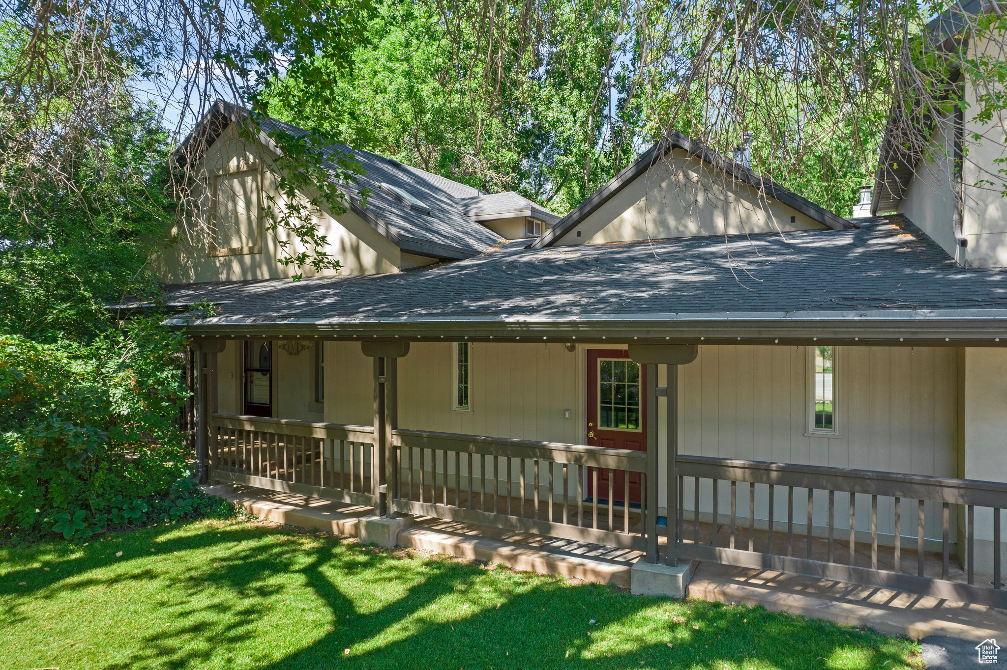 780 S MAIN ST