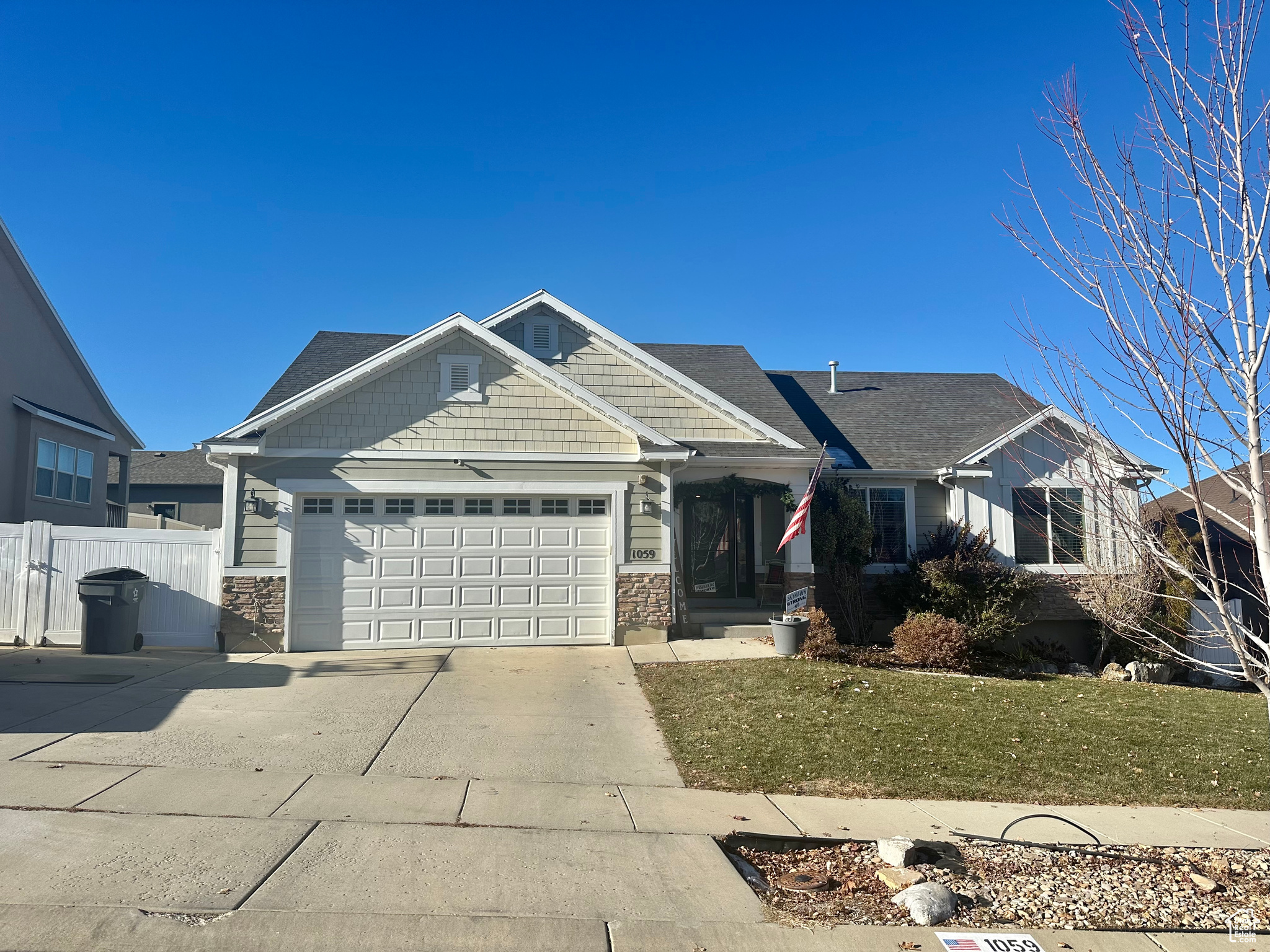 1059 N QUAIL RUN LN