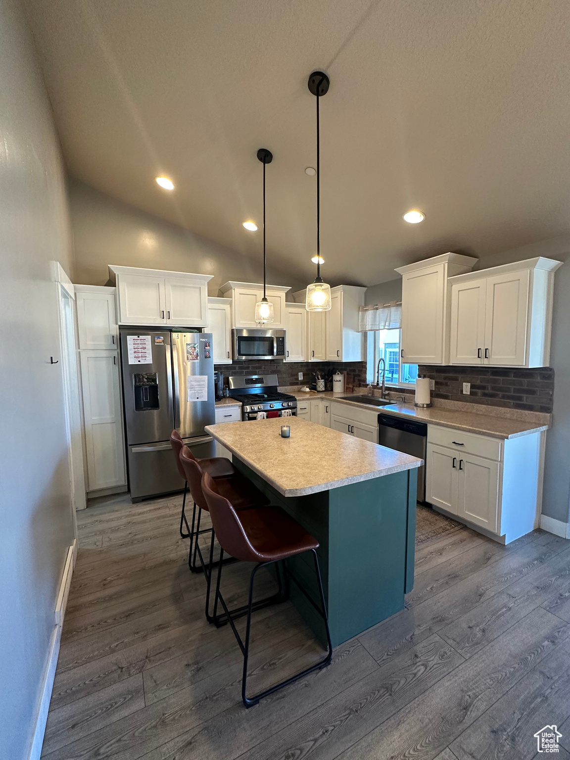 1059 N QUAIL RUN LN