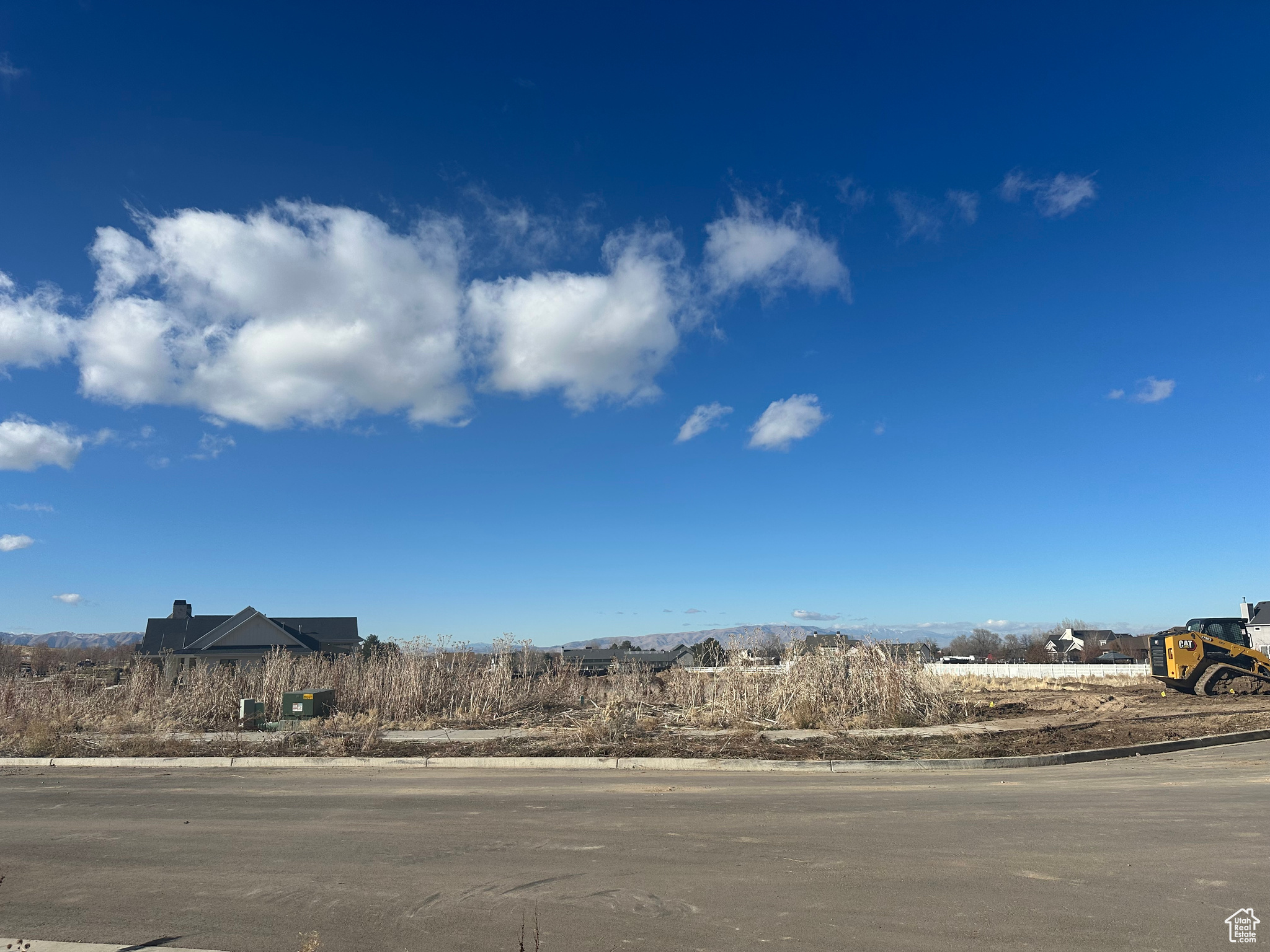2114 S MAPLETON CT Unit: 49