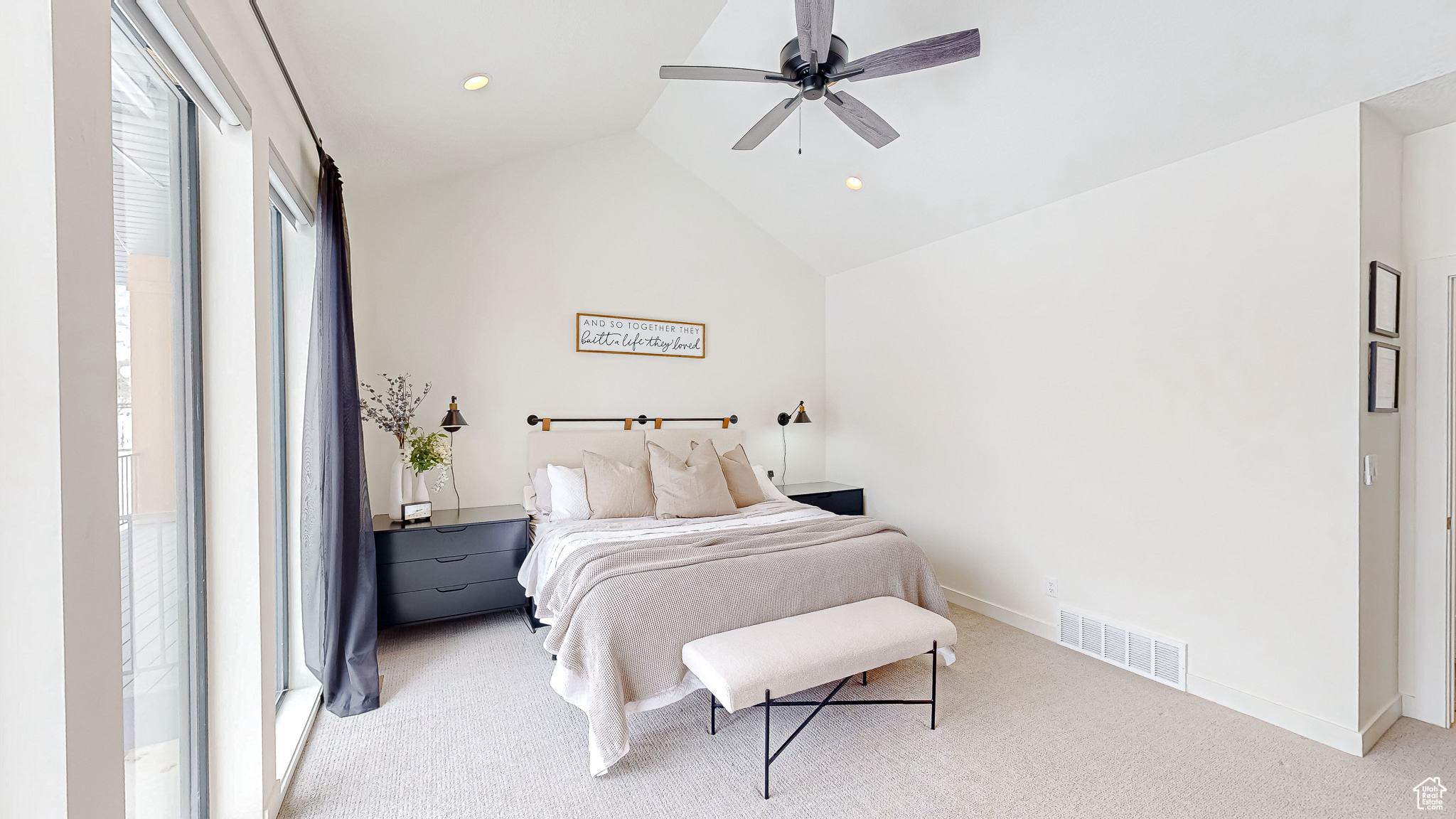 1244 N WASHOUGAL