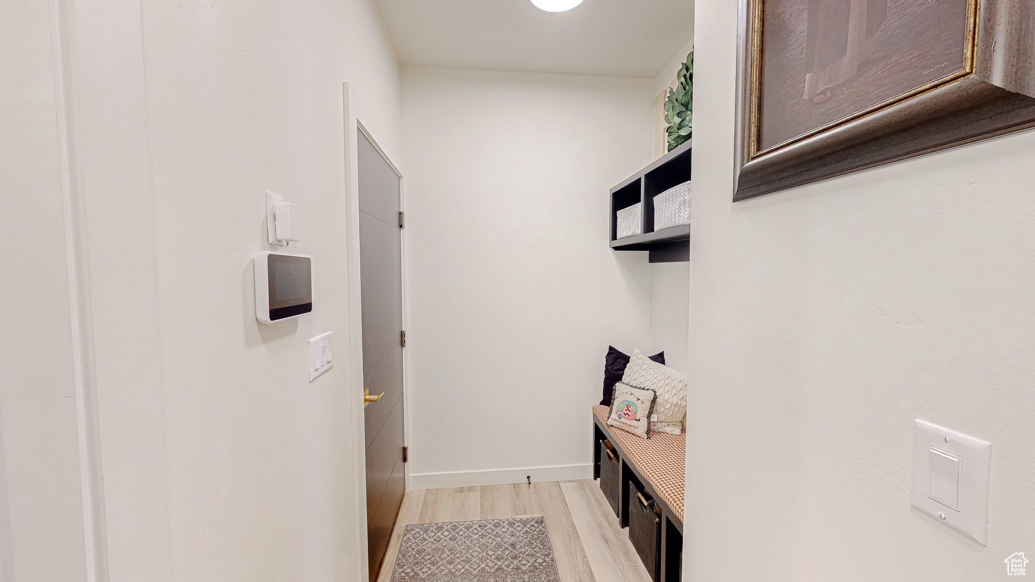 1244 N WASHOUGAL