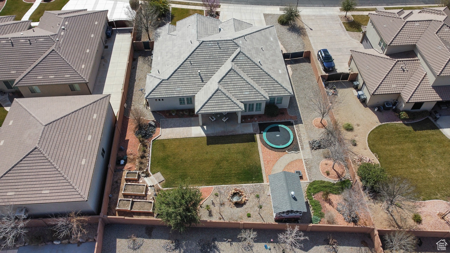 152 W SAGE LN