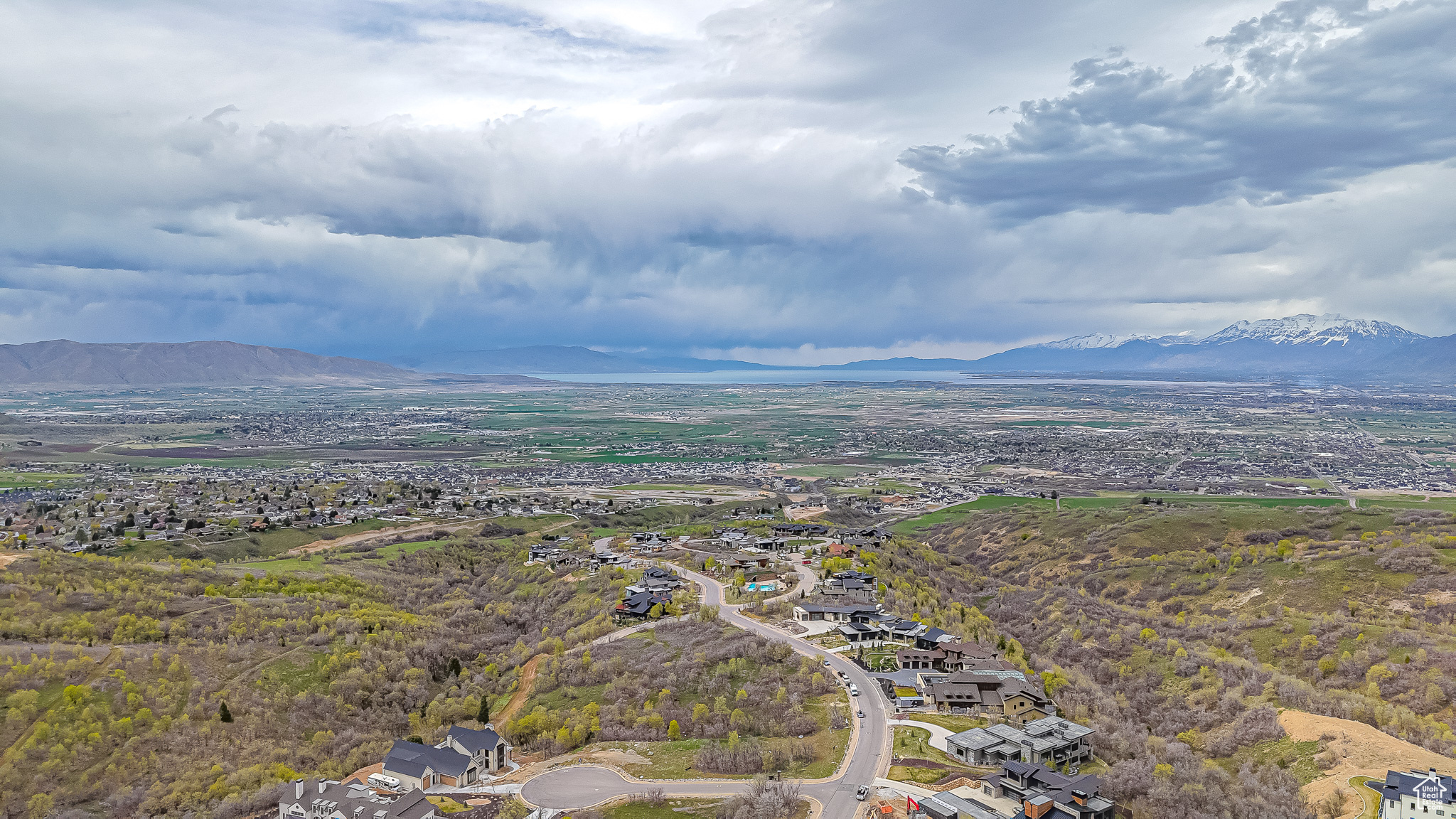890 S SUMMIT CREEK DR Unit: 47