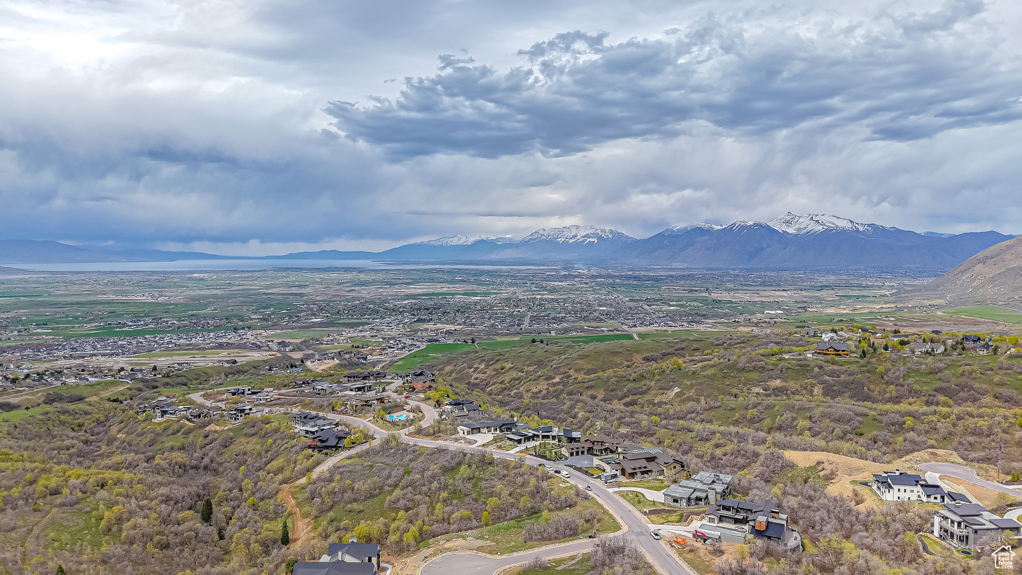 890 S SUMMIT CREEK DR Unit: 47