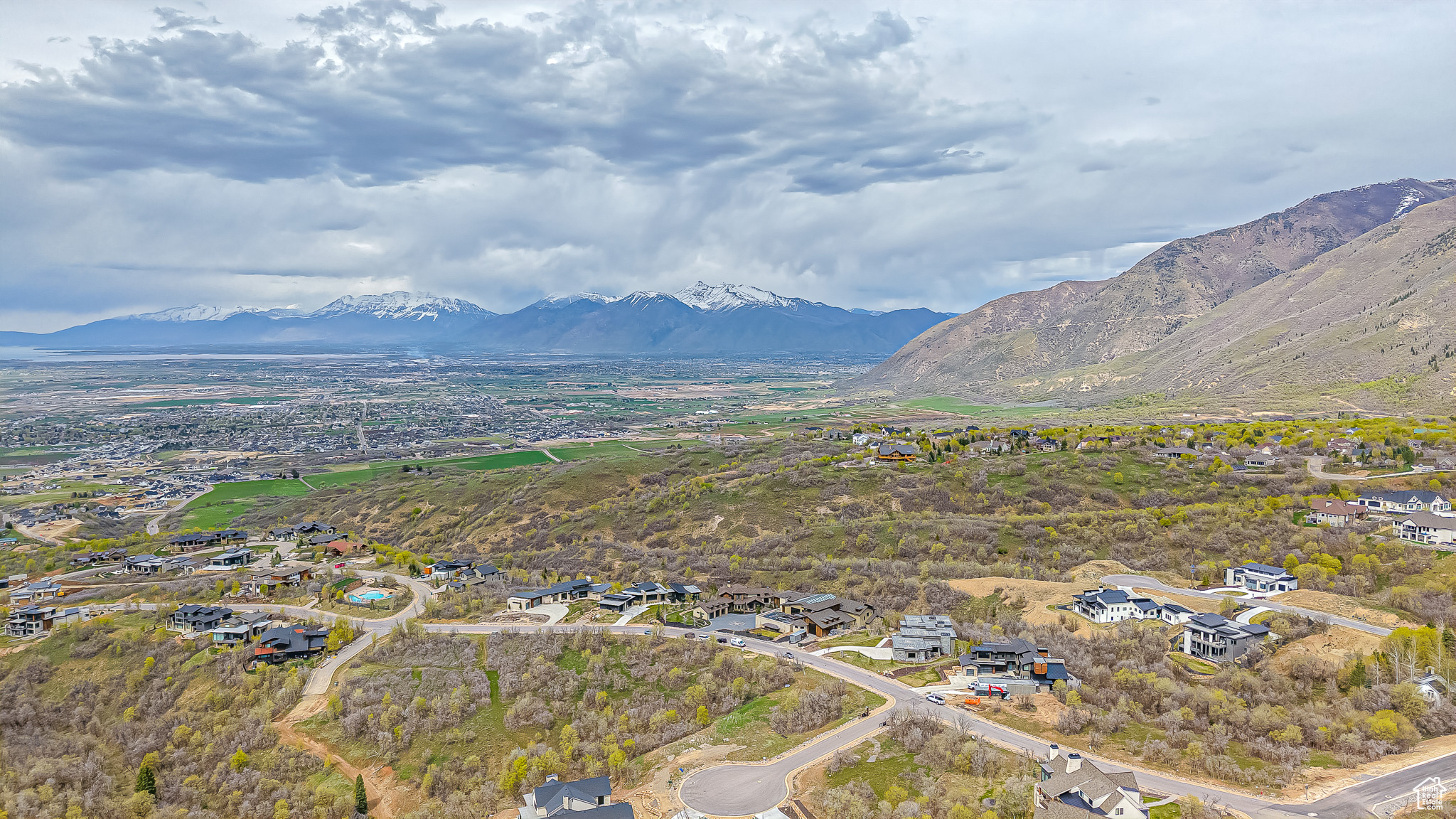 890 S SUMMIT CREEK DR Unit: 47