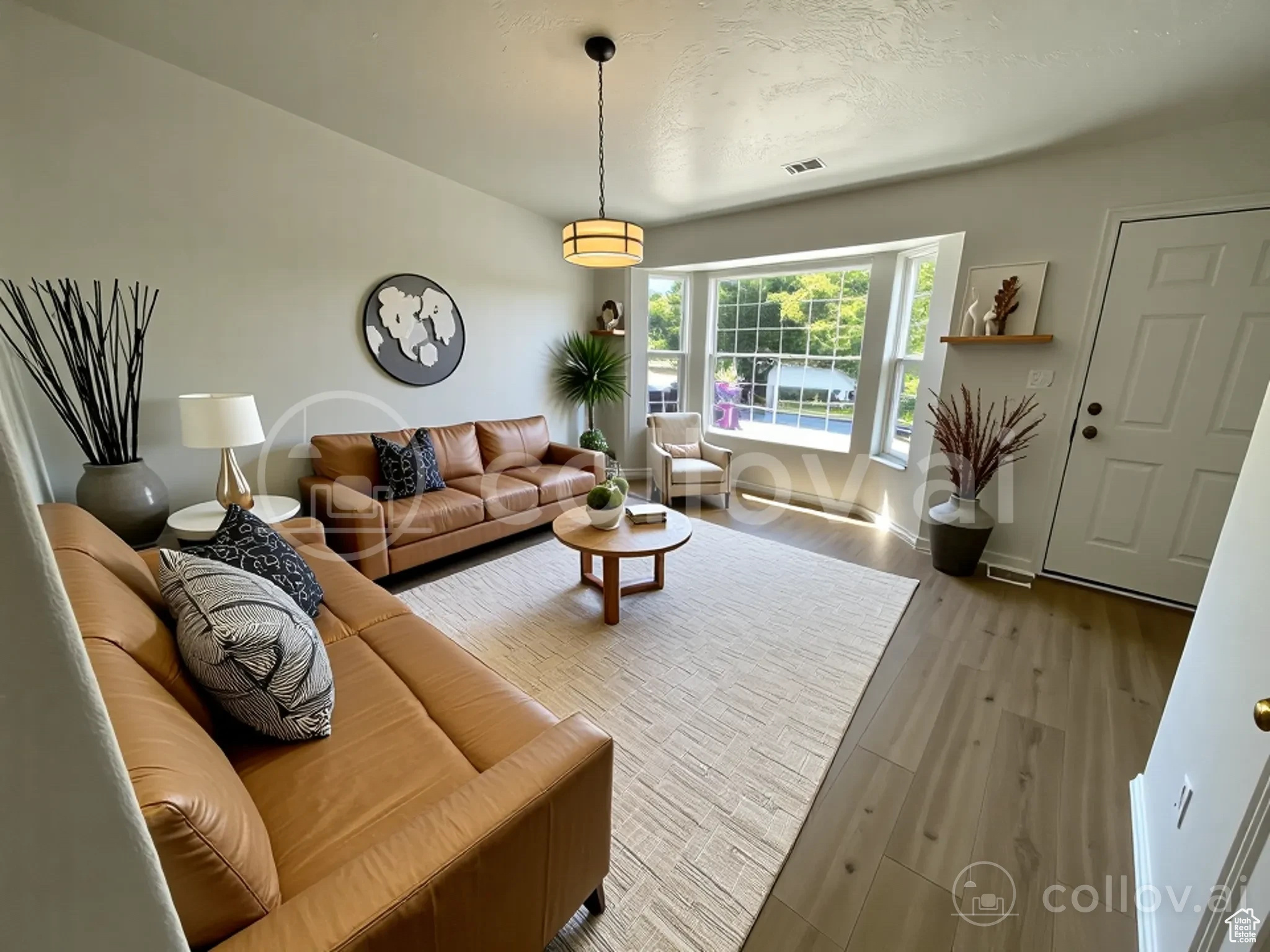 300 E MAGELLAN LN