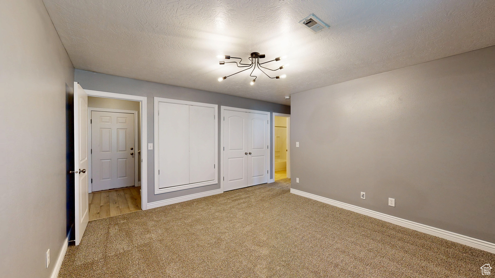 3137 E CANYON LOOP