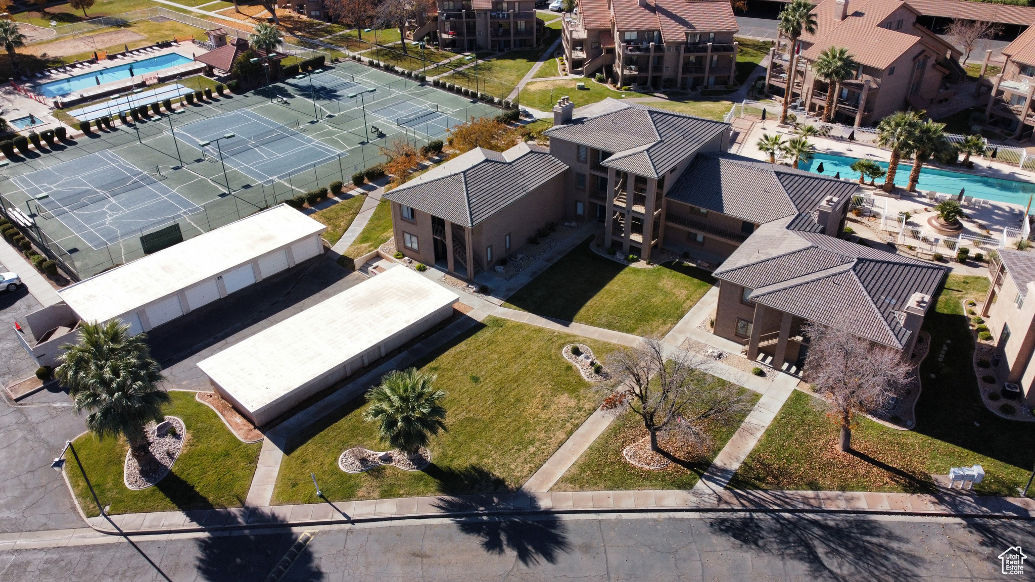 860 S VILLAGE RD #Y8