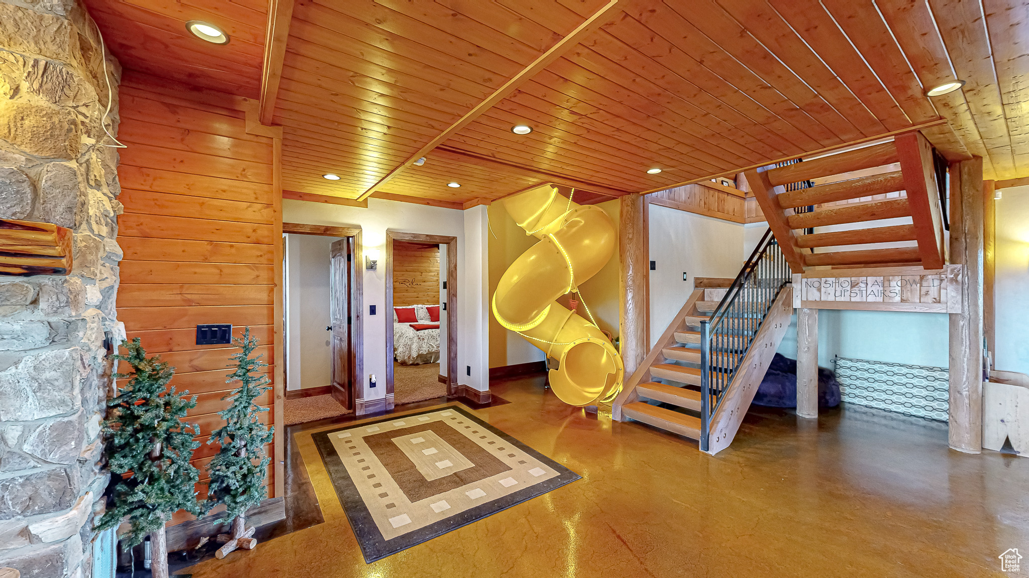 30 ASPEN DR
