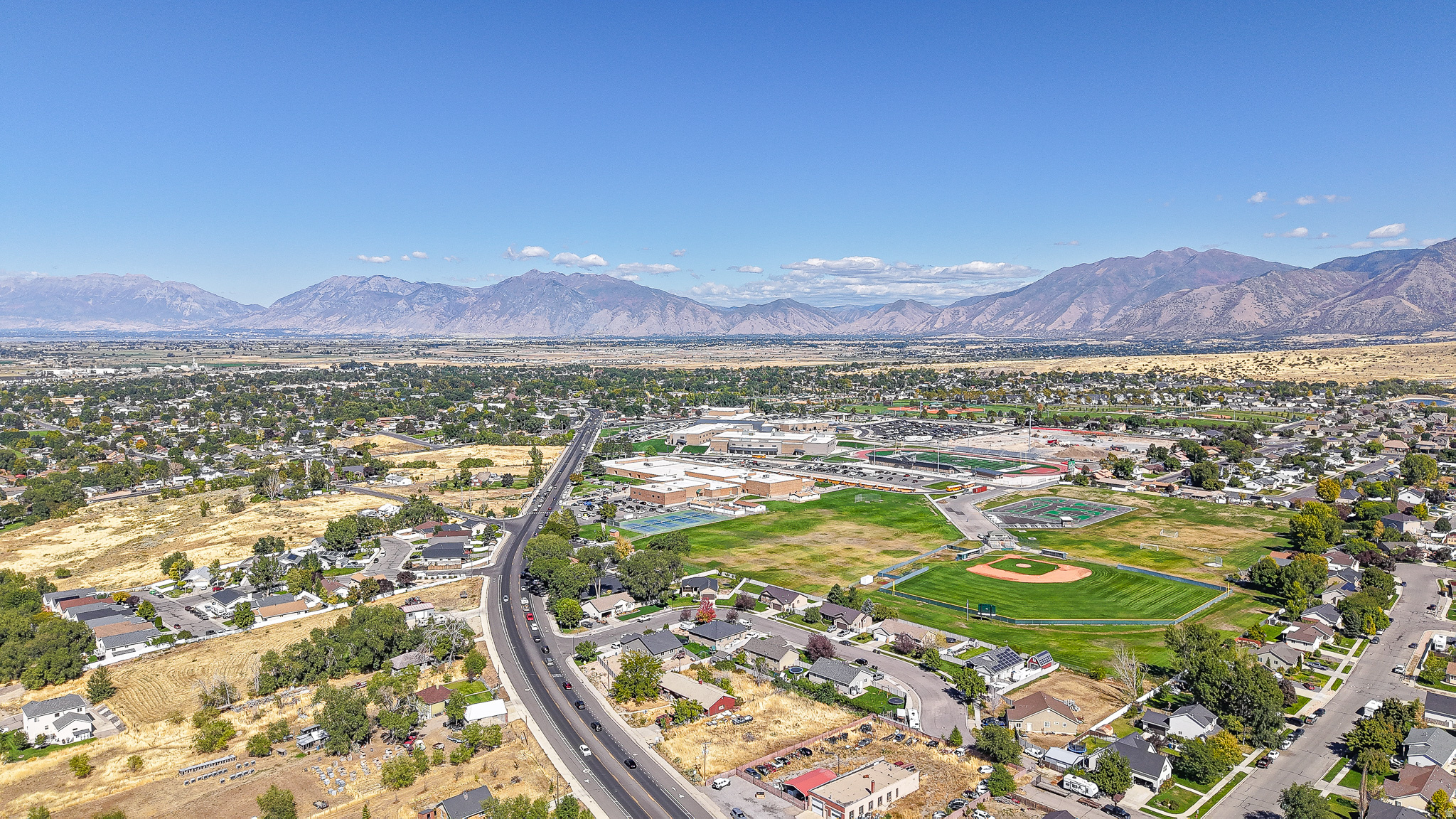 1161 S HIGHWAY 198 HWY