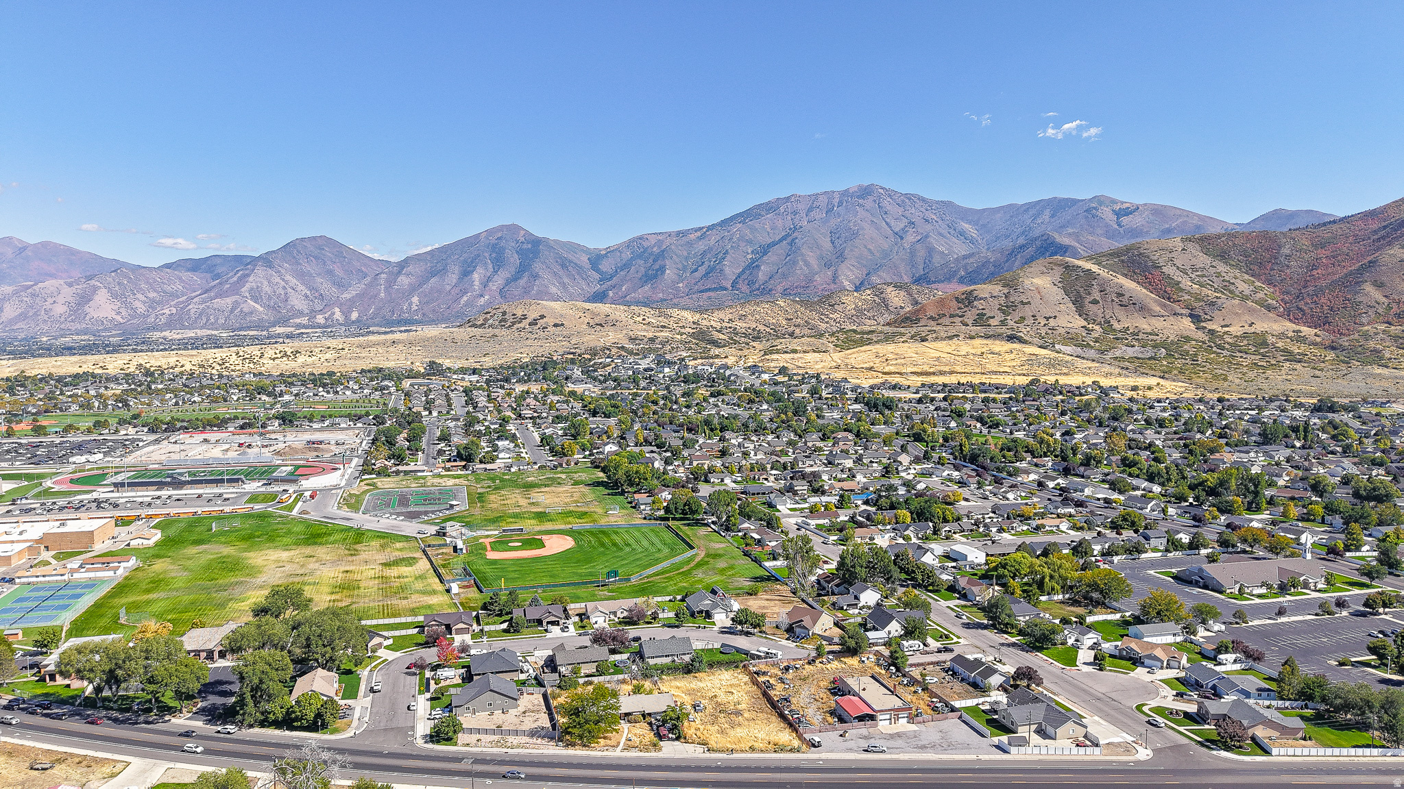 1161 S HIGHWAY 198 HWY