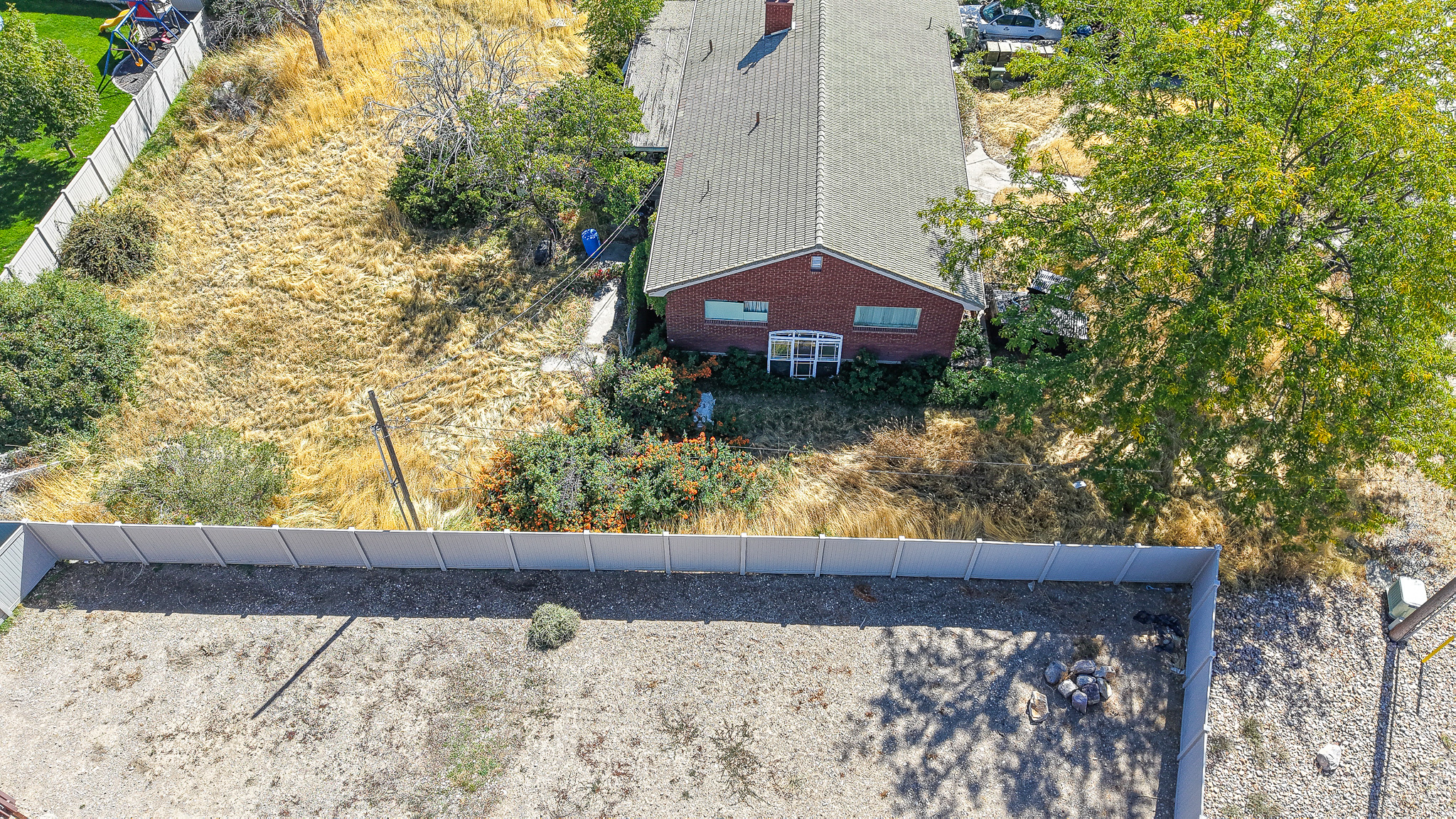 1161 S HIGHWAY 198 HWY