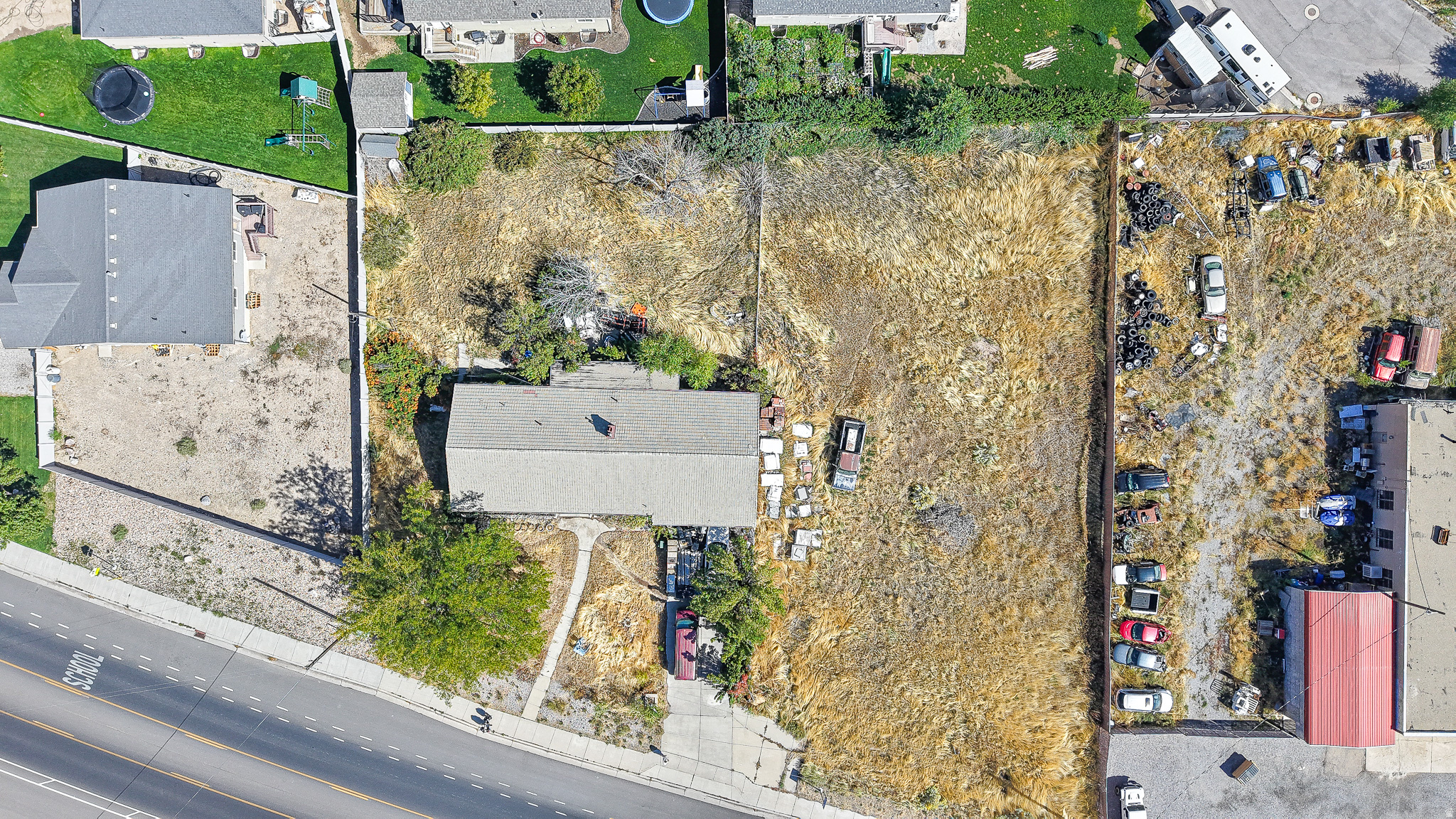 1161 S HIGHWAY 198 HWY